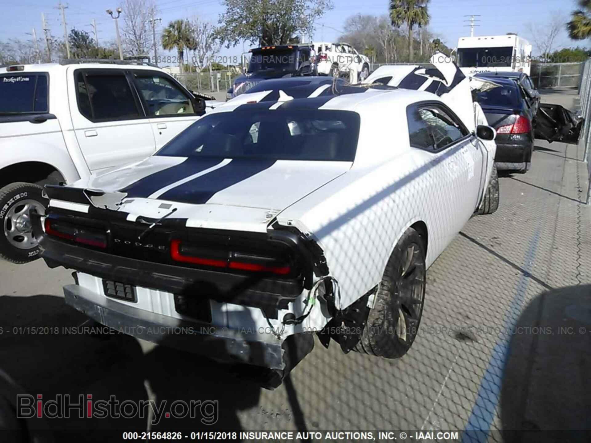 2016 Dodge Challenger - VIN: 2C3CDZC95GH278774 - Фото 4