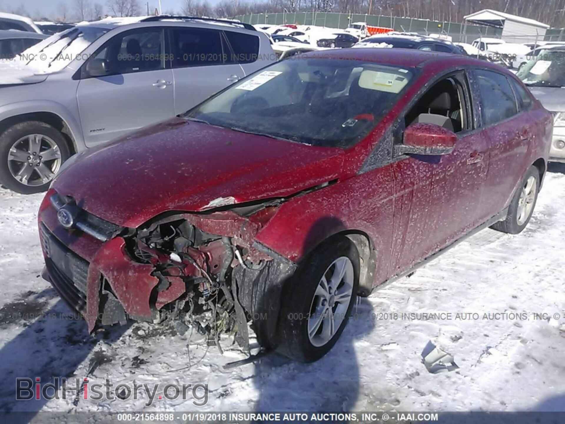 2012 Ford Focus - VIN: 1FAHP3F29CL442664 - Photo 2