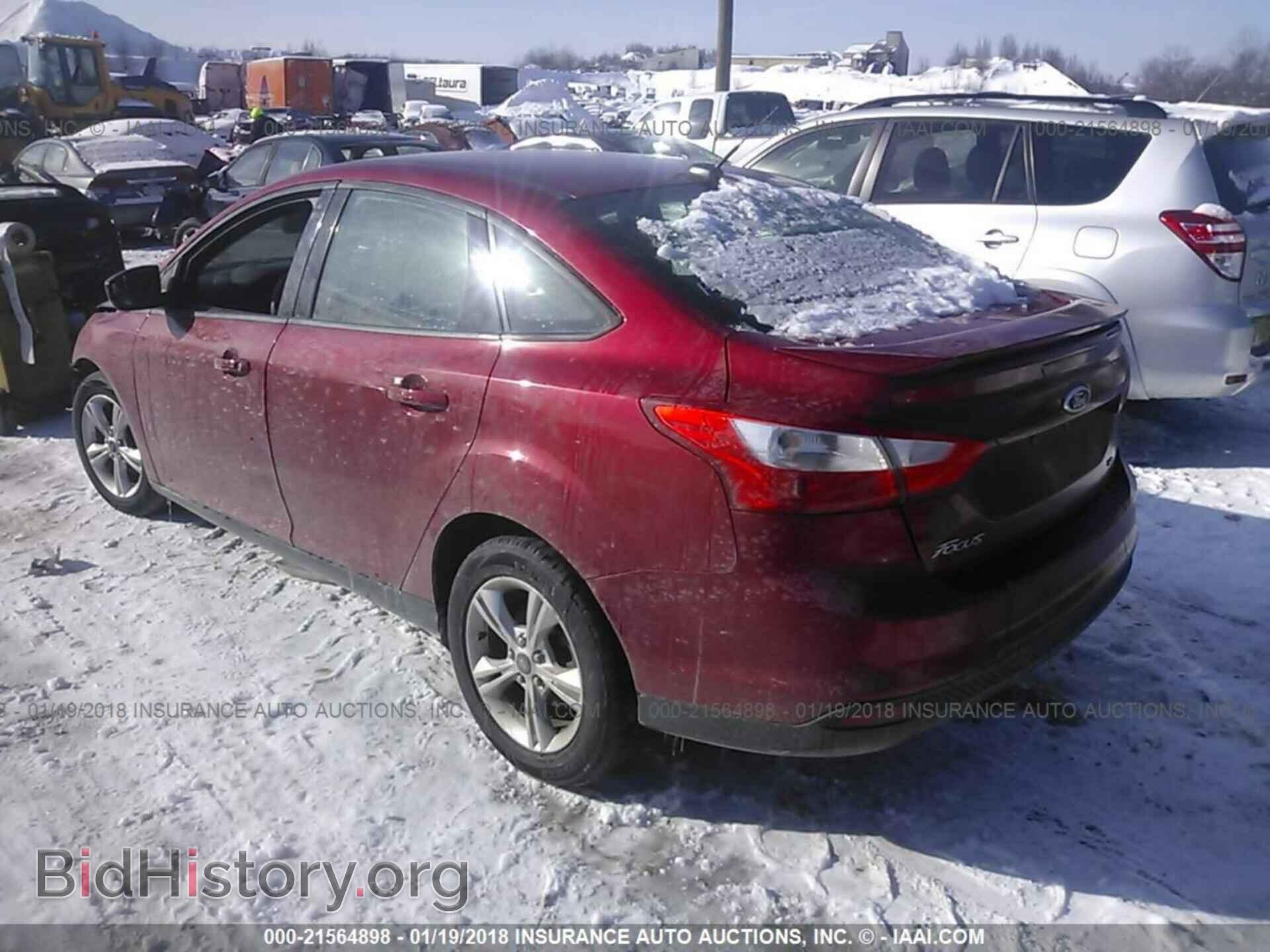 2012 Ford Focus - VIN: 1FAHP3F29CL442664 - Photo 3
