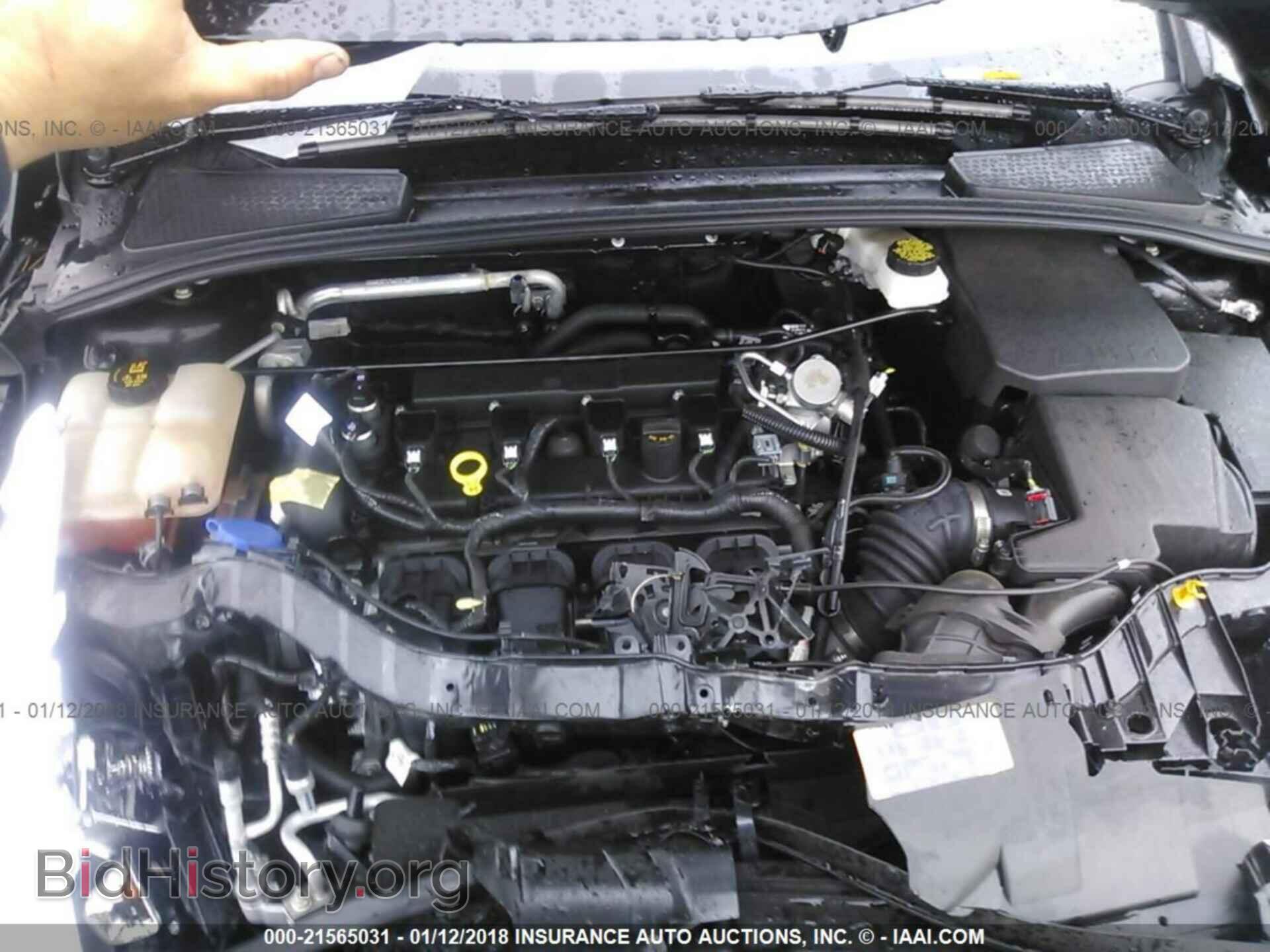 2017 Ford Focus - VIN: 1FADP3F23HL274705 - Photo 10
