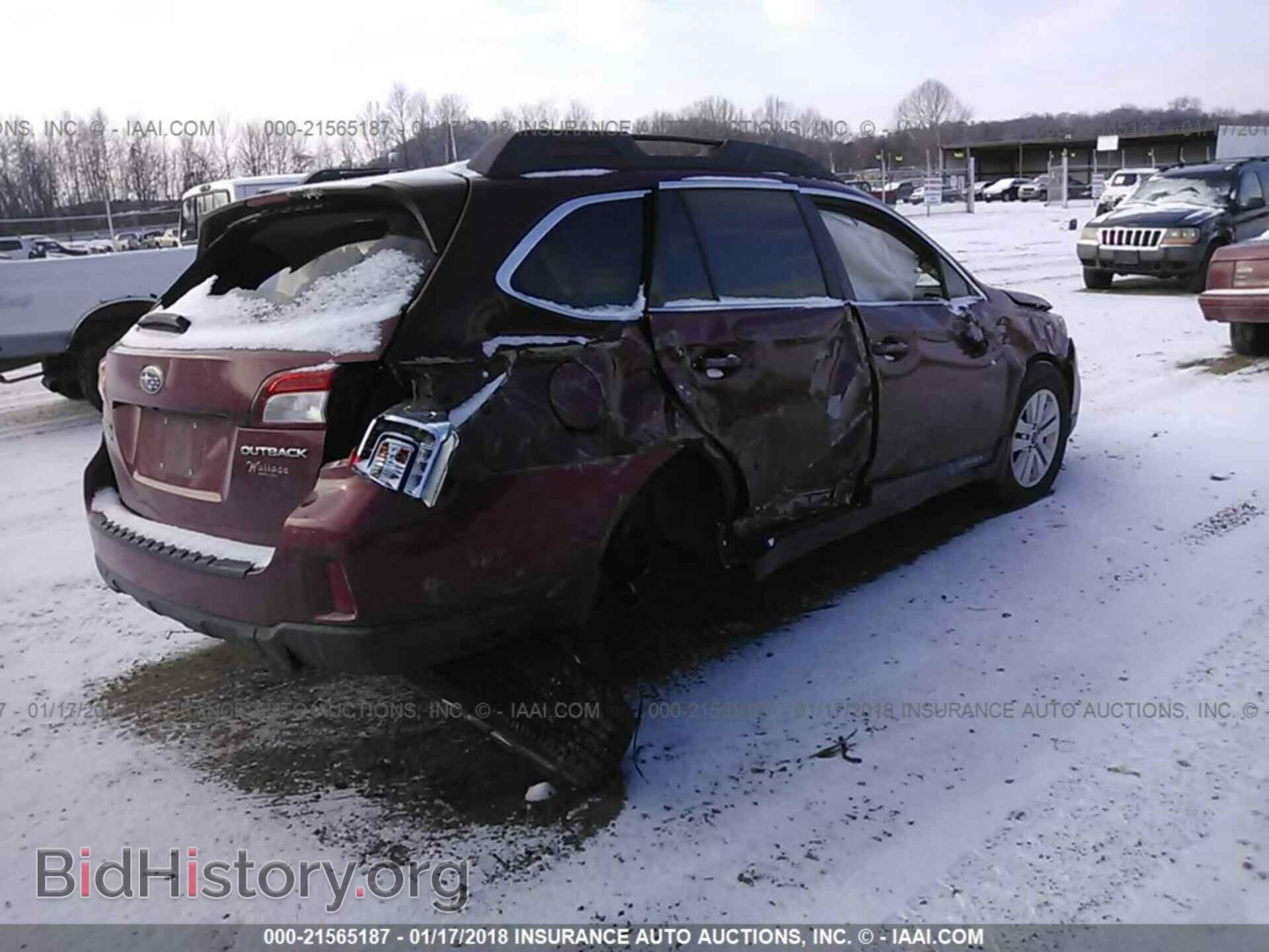2015 Subaru Outback - VIN: 4S4BSBFC5F3261112 - Photo 4