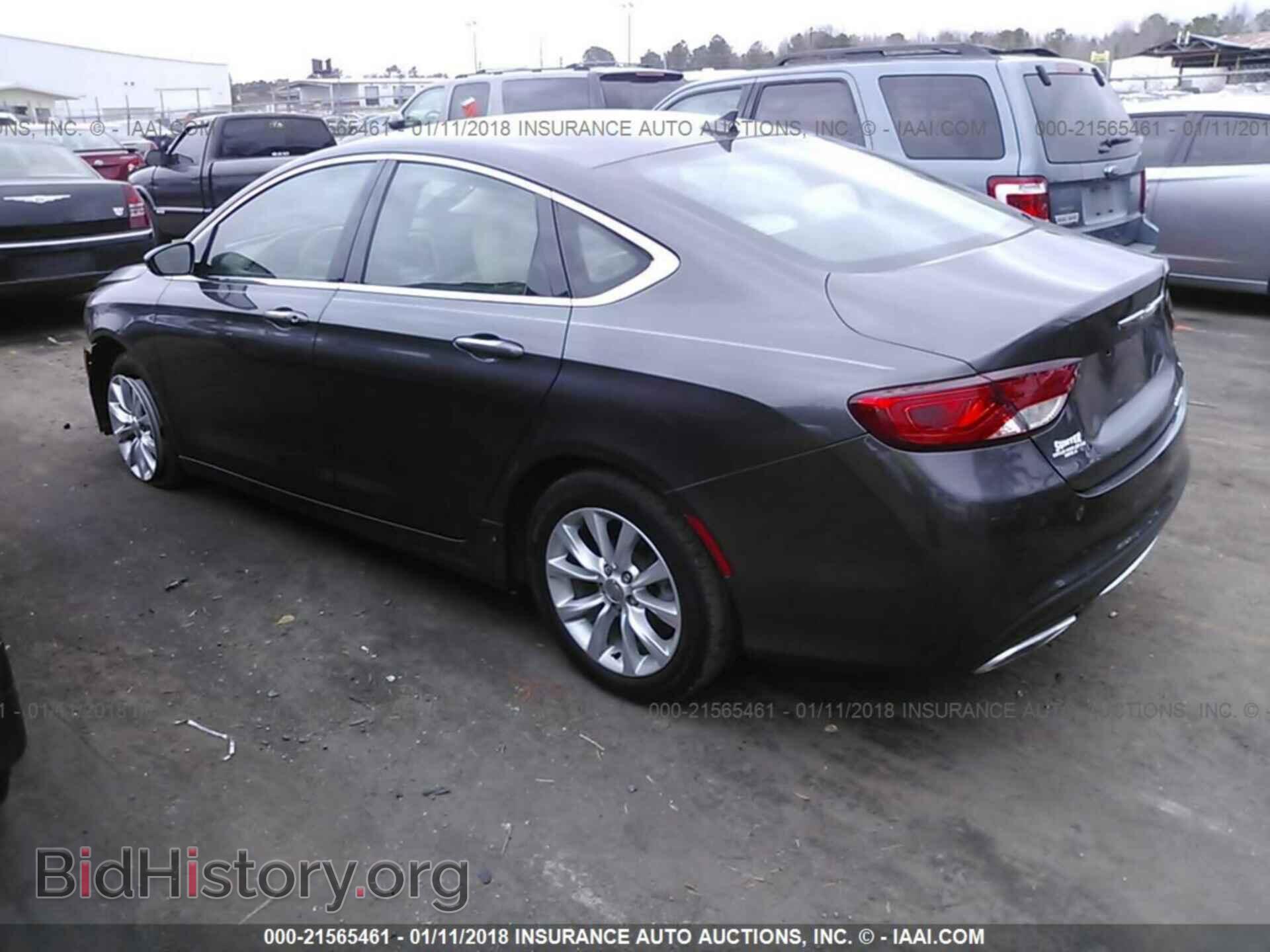 2015 Chrysler 200 - VIN: 1C3CCCCG9FN510362 - Photo 3