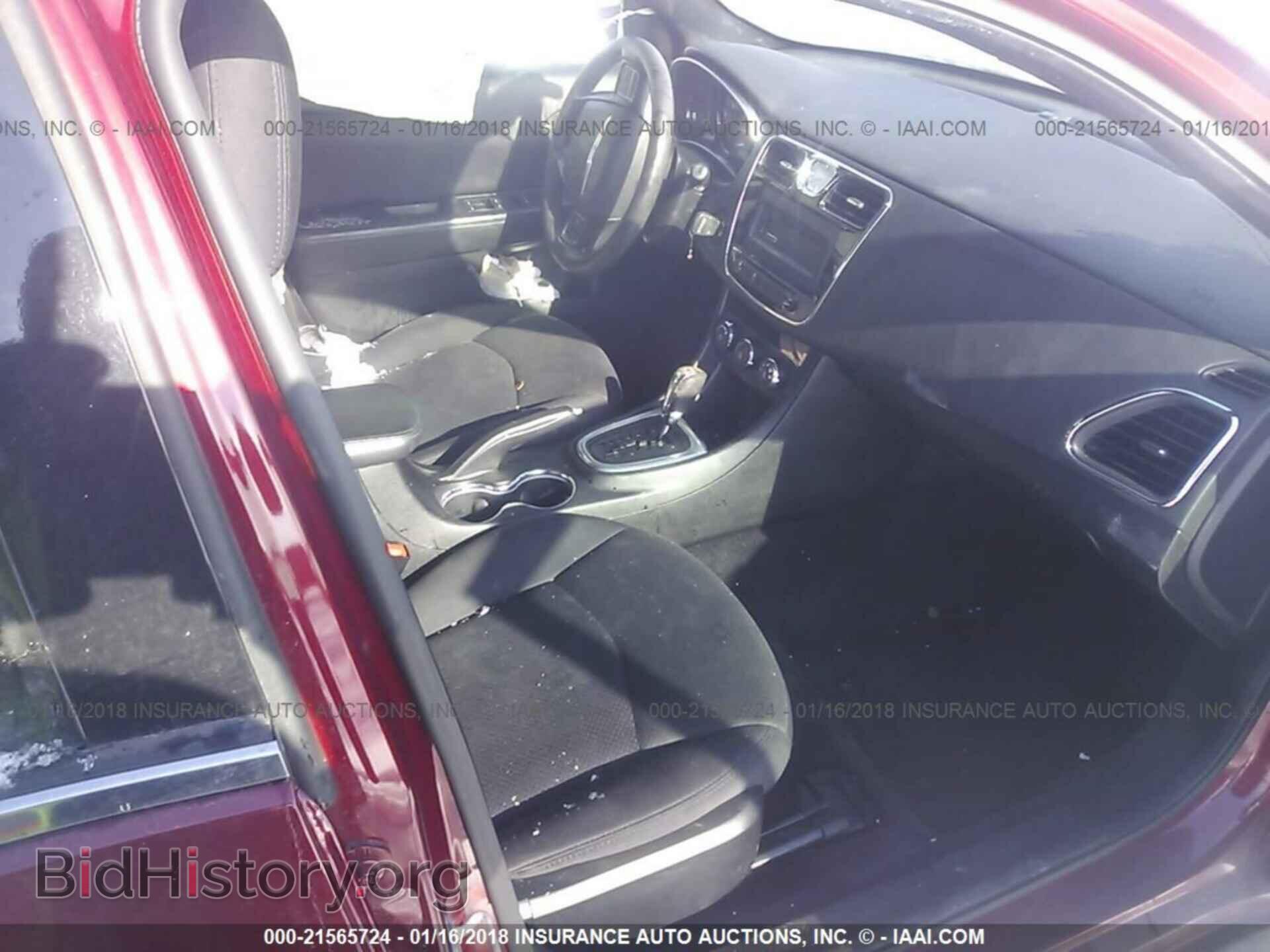 2013 Chrysler 200 - VIN: 1C3CCBAB1DN640828 - Фото 5