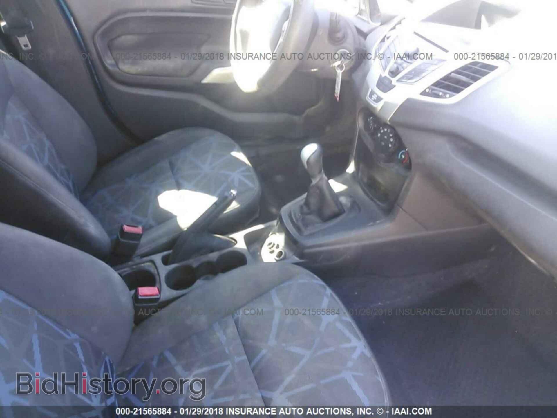 2011 Ford Fiesta - VIN: 3FADP4EJ6BM114385 - Фото 5
