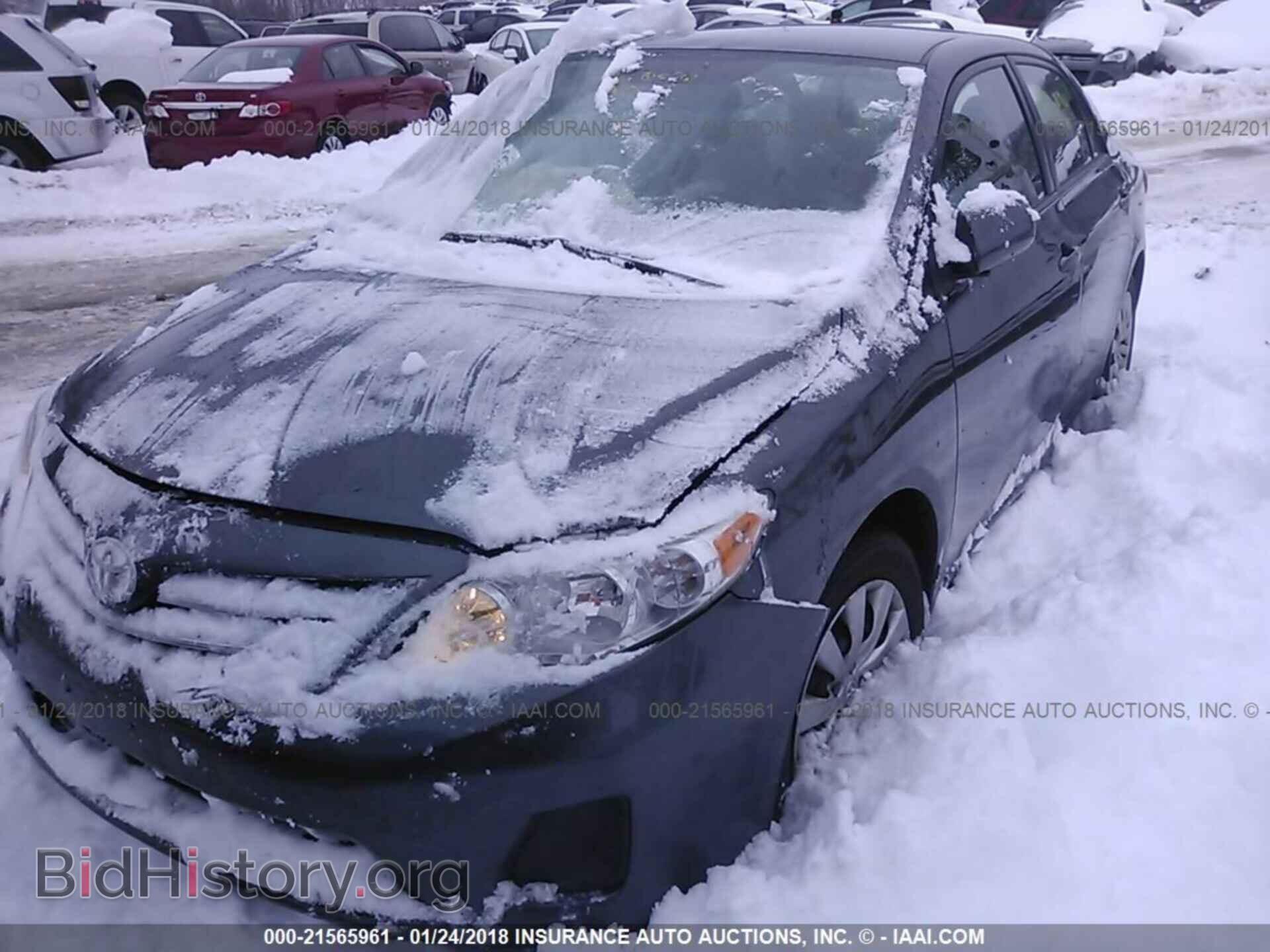 2013 Toyota Corolla - VIN: 5YFBU4EE0DP169956 - Фото 2
