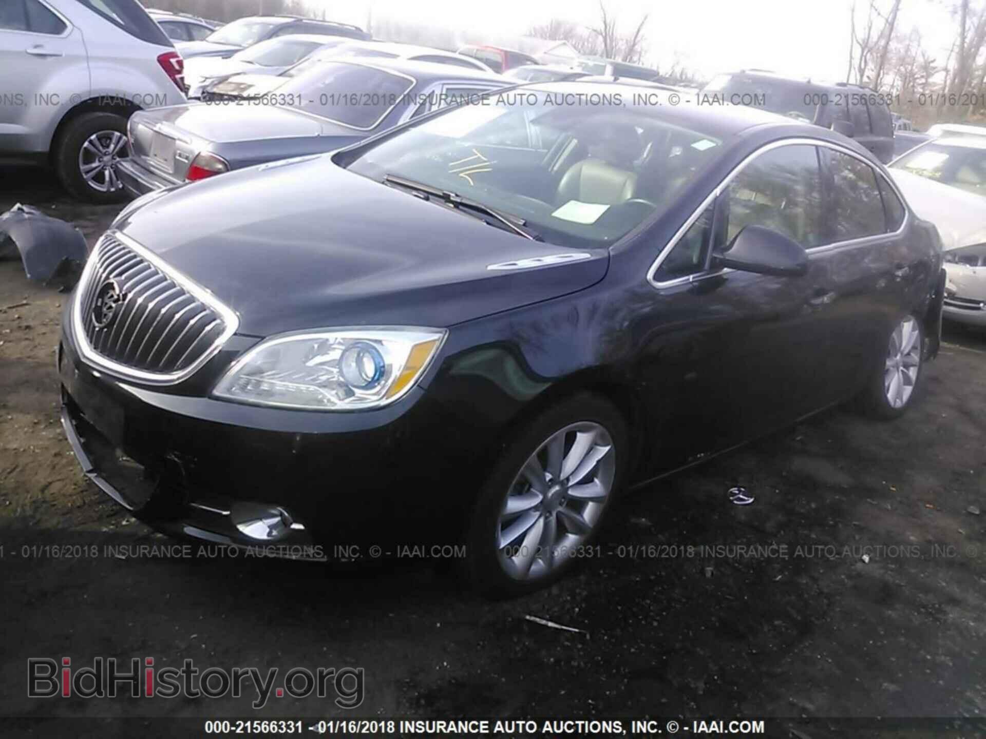 2014 Buick Verano - VIN: 1G4PR5SK4E4239661 - Фото 2