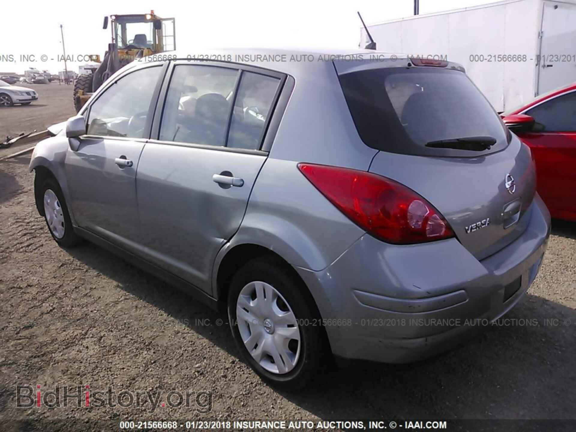 2011 Nissan Versa - VIN: 3N1BC1CP4BL404913 - Photo 3