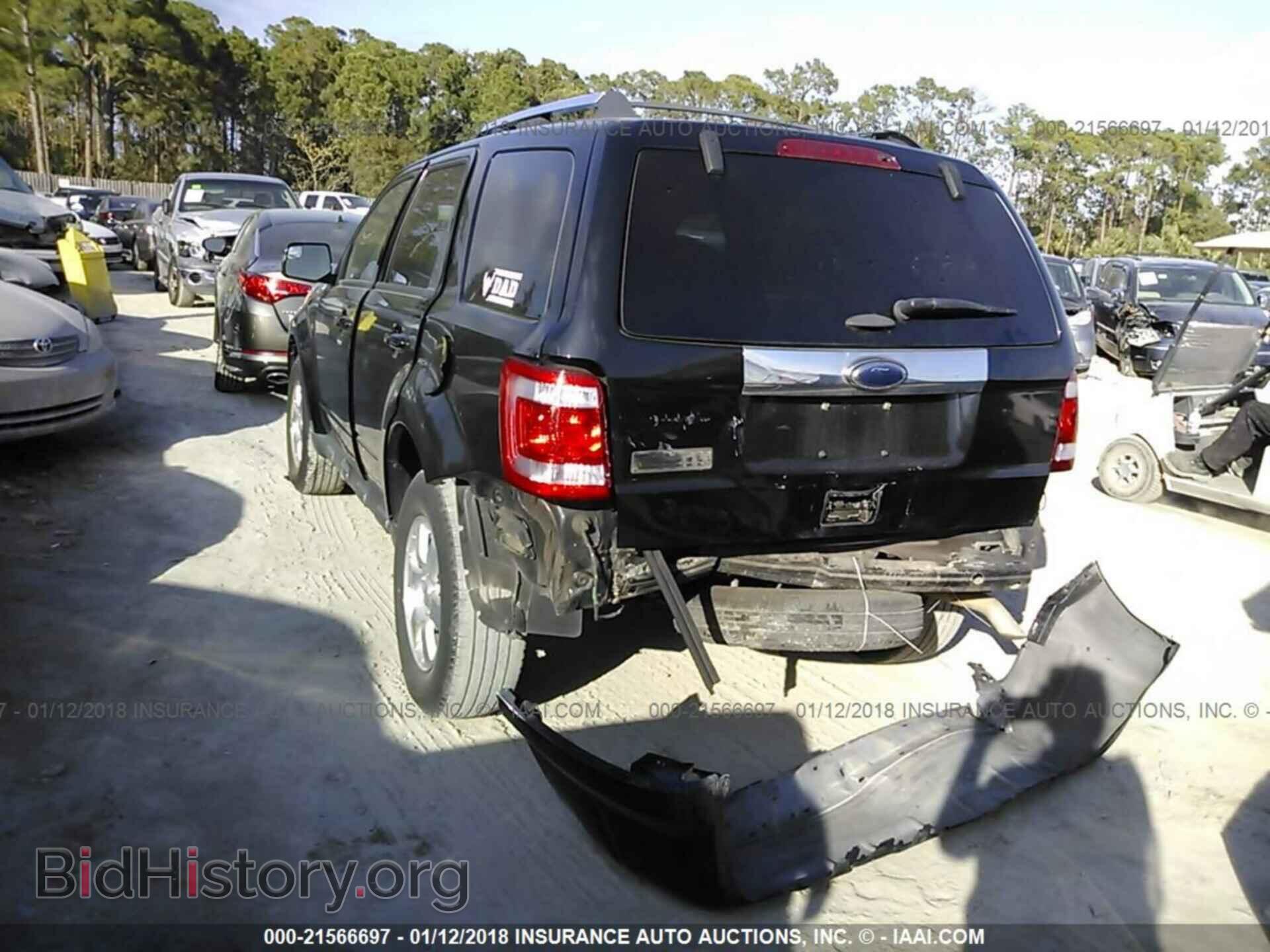 2012 Ford Escape - VIN: 1FMCU9E73CKC47514 - Фото 3