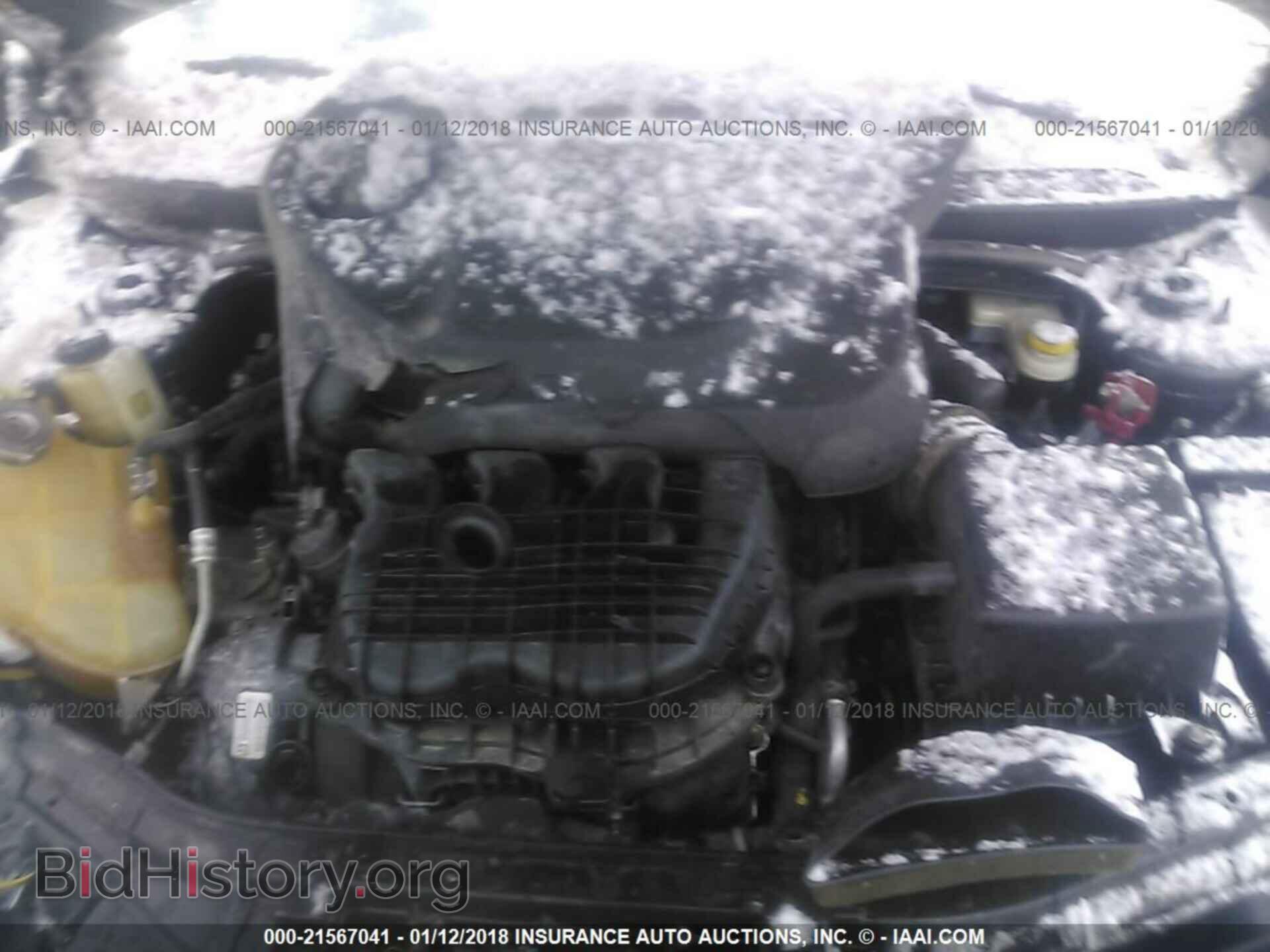 2011 Chrysler 200 - VIN: 1C3BC2EG5BN563749 - Фото 10