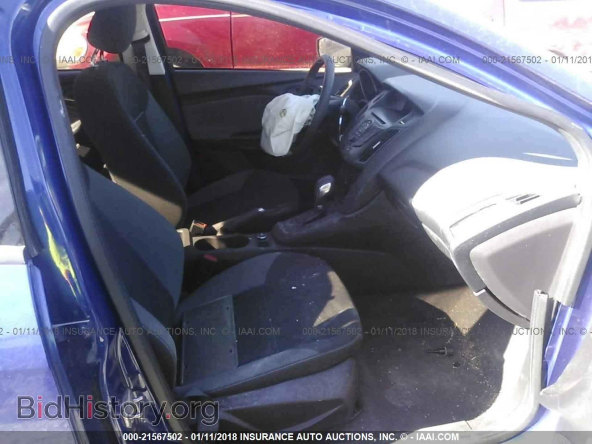2012 Ford Focus - VIN: 1FAHP3E28CL227035 - Фото 5