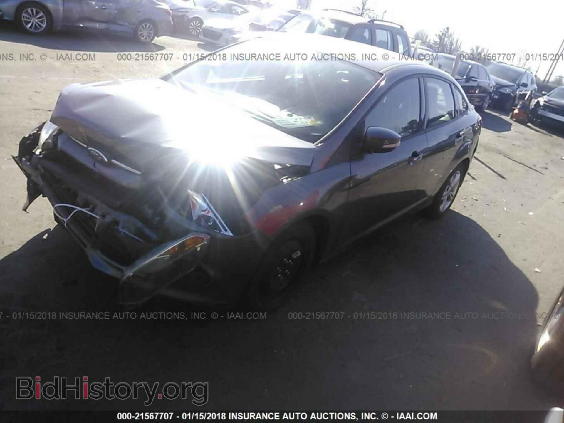 2013 Ford Focus - VIN: 1FADP3F20DL153415 - Фото 2
