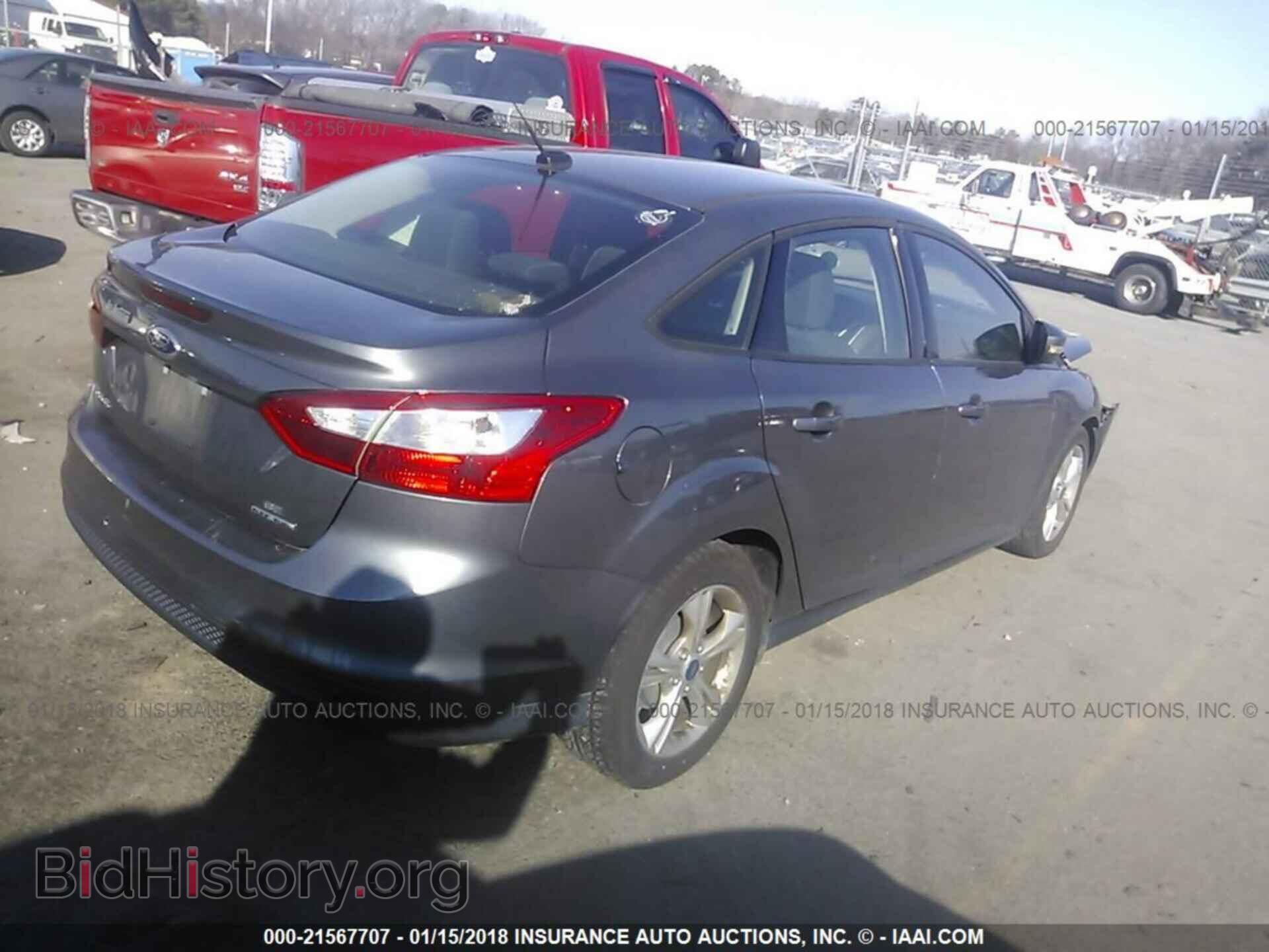 2013 Ford Focus - VIN: 1FADP3F20DL153415 - Фото 4