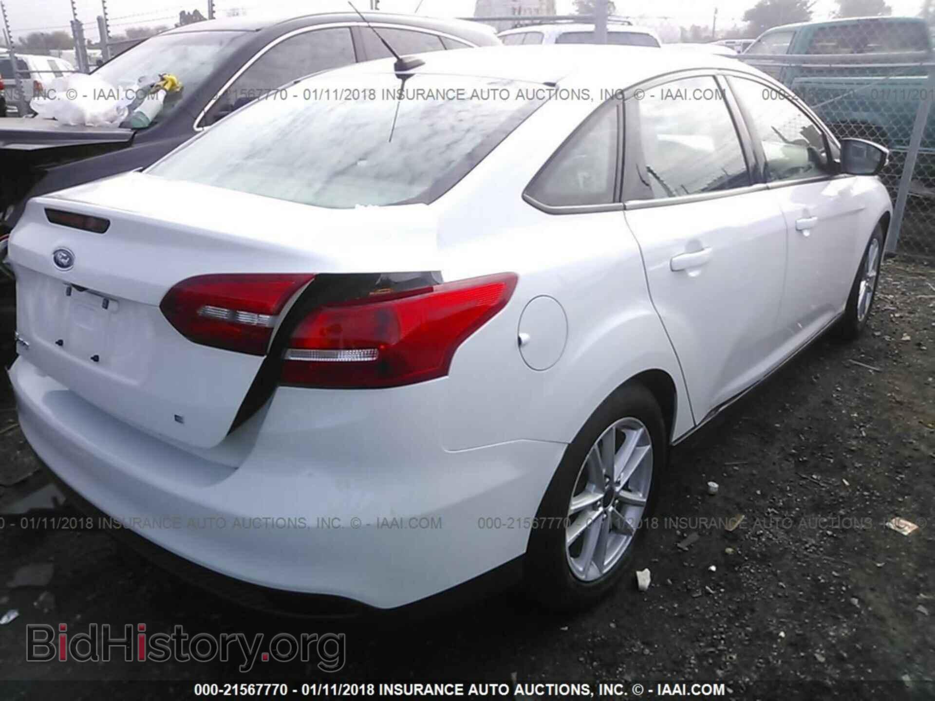 2015 Ford Focus - VIN: 1FADP3F23FL317033 - Фото 4
