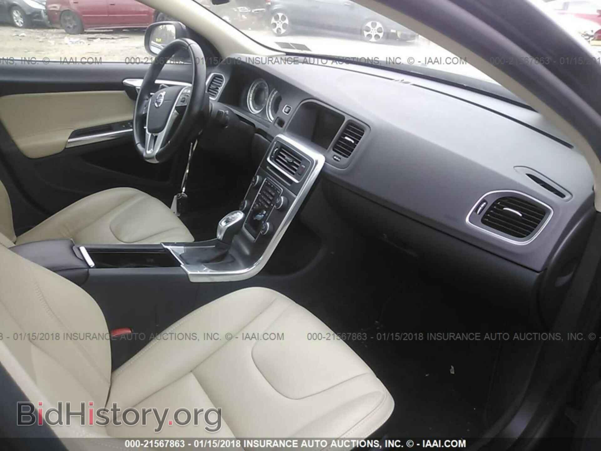 2013 Volvo S60 - VIN: YV1612FS7D2203810 - Фото 5
