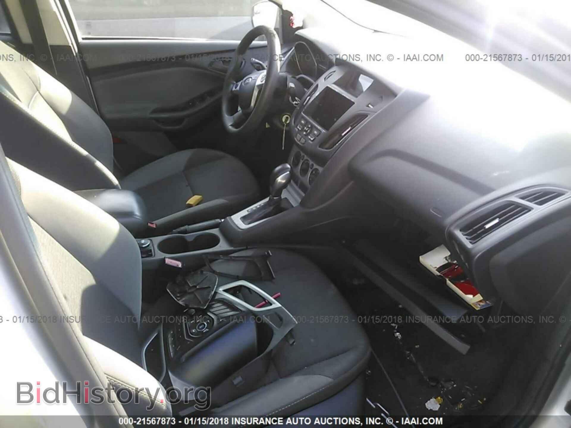 2012 Ford Focus - VIN: 1FAHP3F21CL252552 - Photo 5