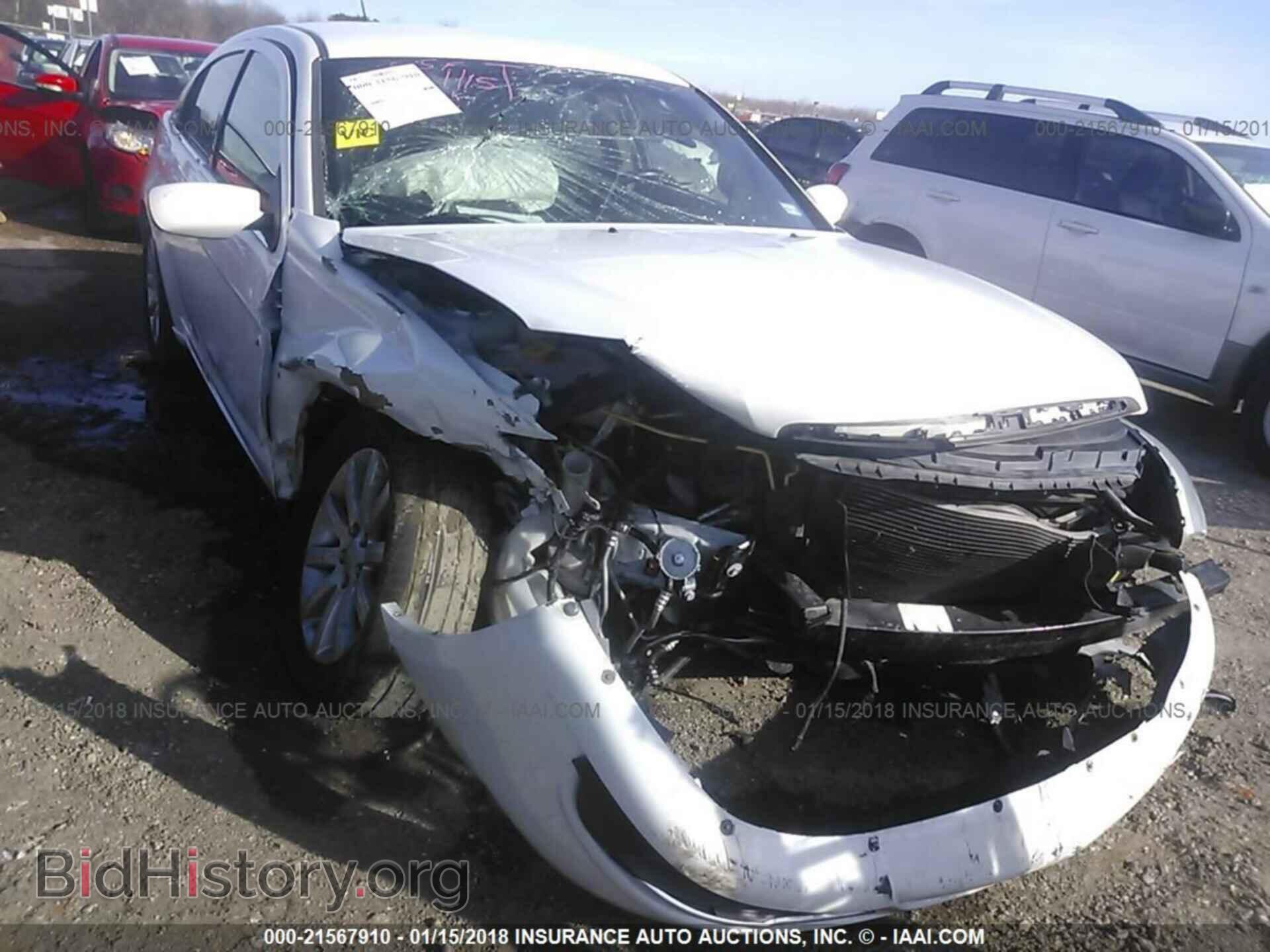 2011 Chrysler 200 - VIN: 1C3BC1FB1BN585731 - Photo 6