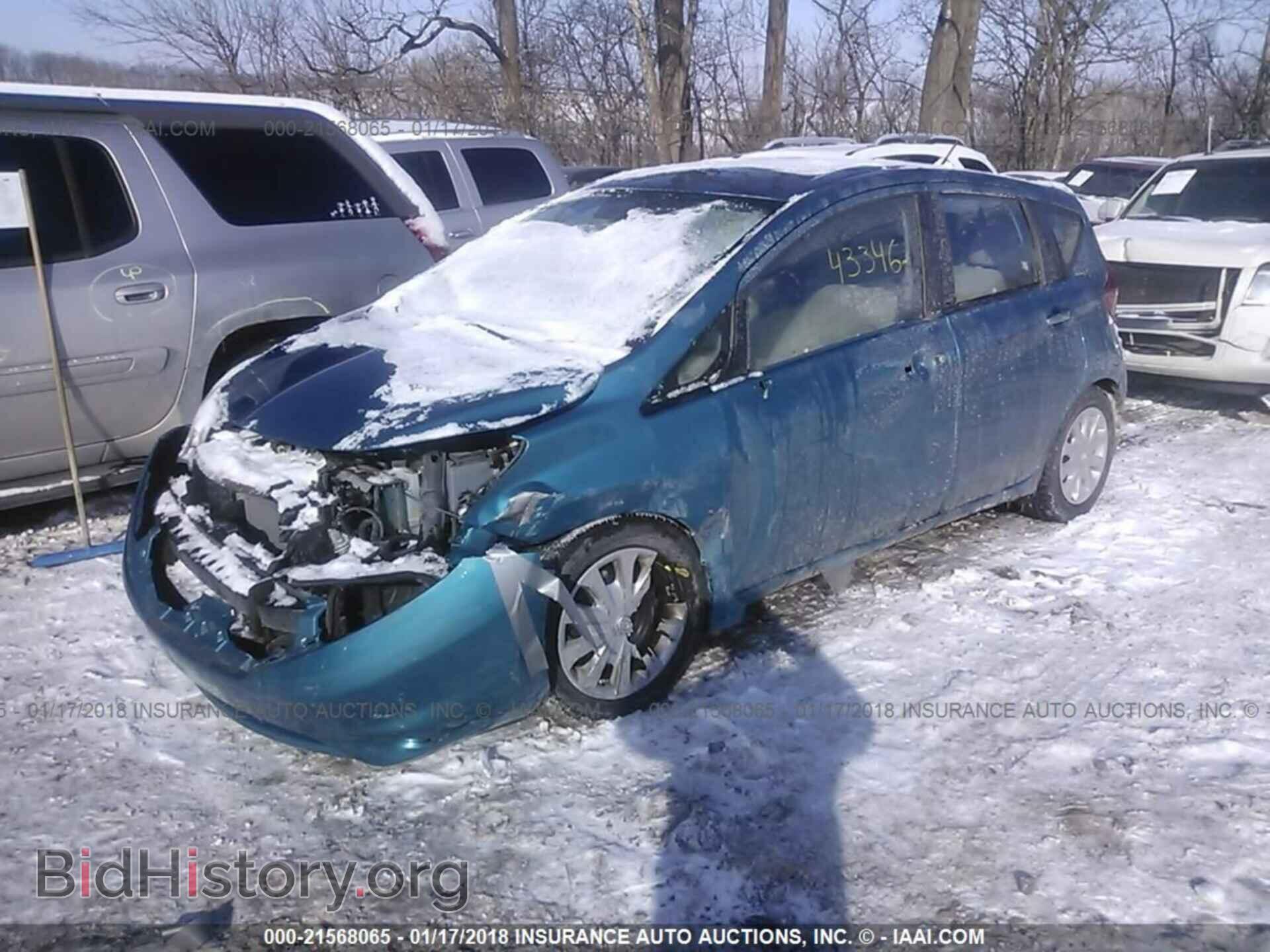 2014 Nissan Versa note - VIN: 3N1CE2CP1EL385553 - Фото 2
