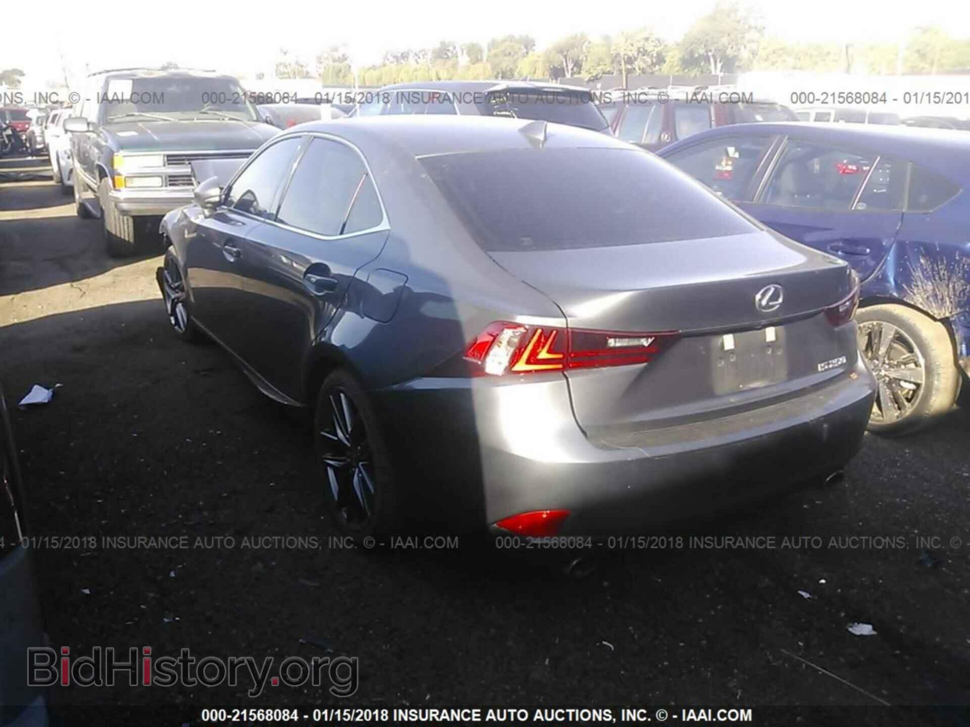 2014 Lexus Is - VIN: JTHBF1D24E5030376 - Photo 3