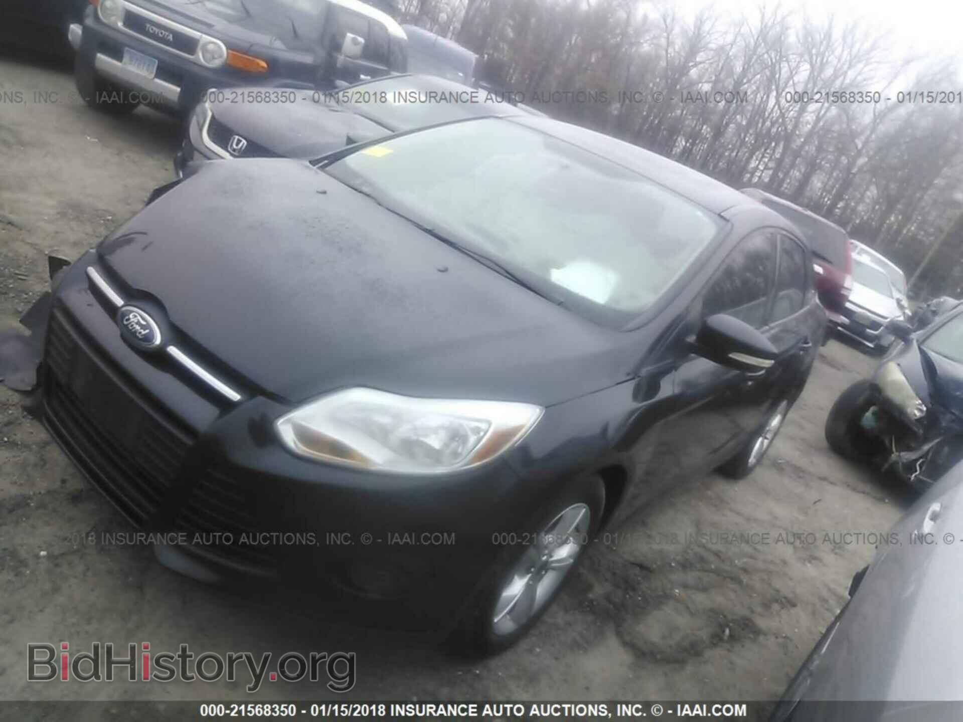 2013 Ford Focus - VIN: 1FADP3F20DL331792 - Photo 2