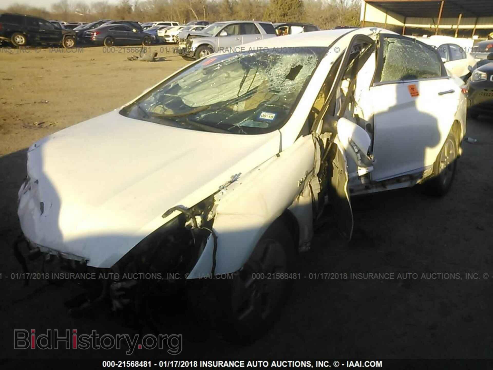 2012 Hyundai Sonata - VIN: KMHEC4A46CA021788 - Photo 2