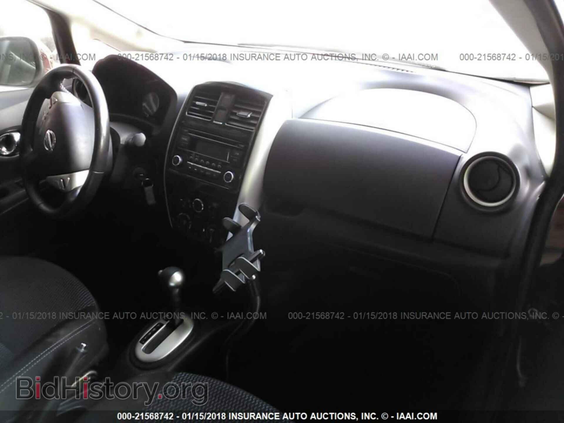 2015 Nissan Versa note - VIN: 3N1CE2CP0FL403204 - Photo 5