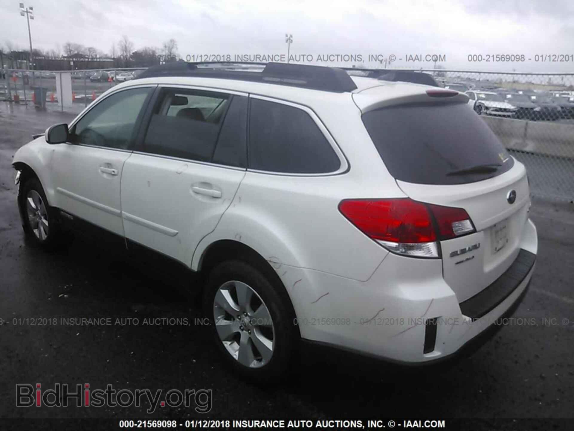 2012 Subaru Outback - VIN: 4S4BRBKC2C3271707 - Photo 3