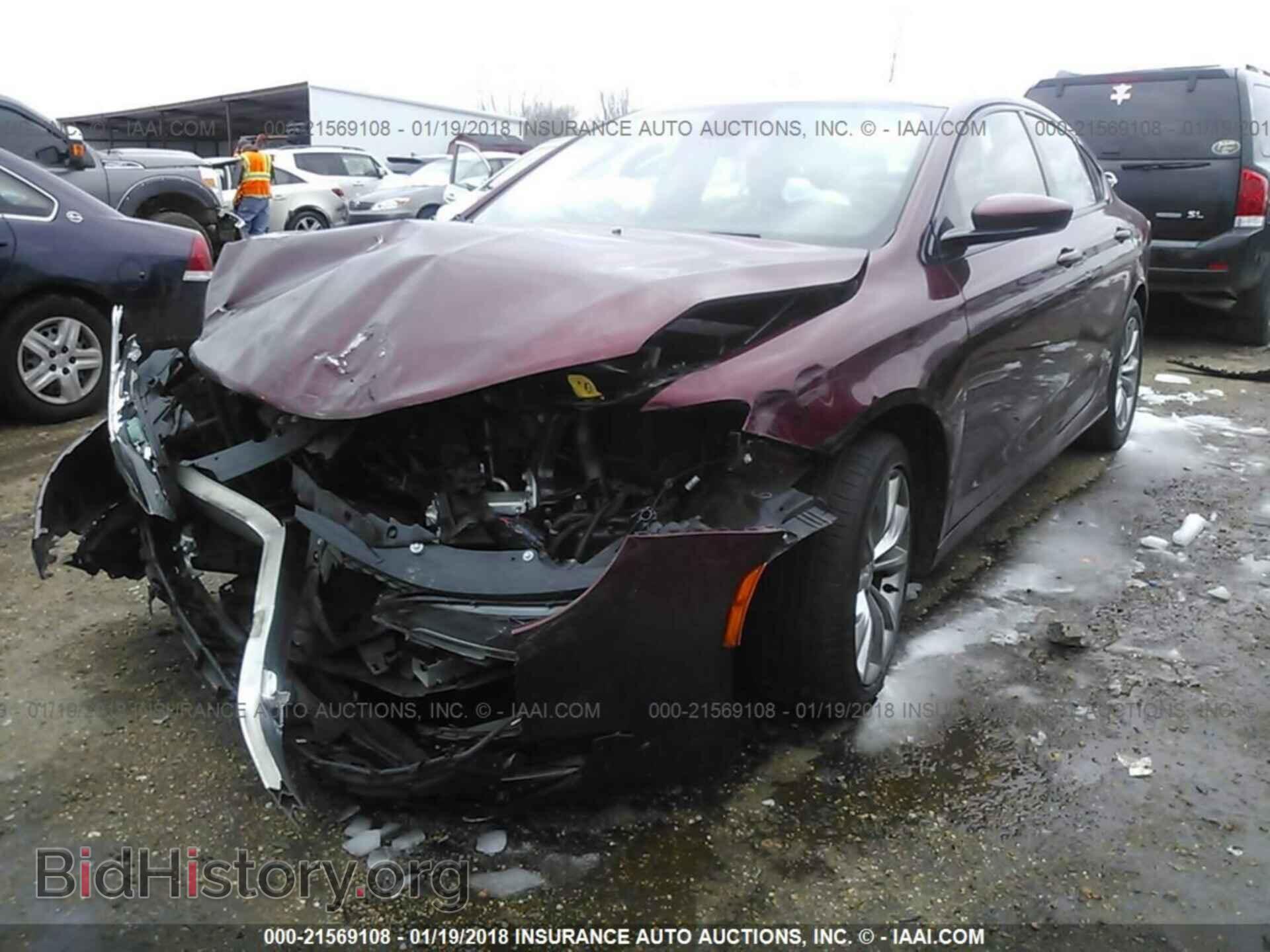 2015 Chrysler 200 - VIN: 1C3CCCBB1FN626614 - Photo 2