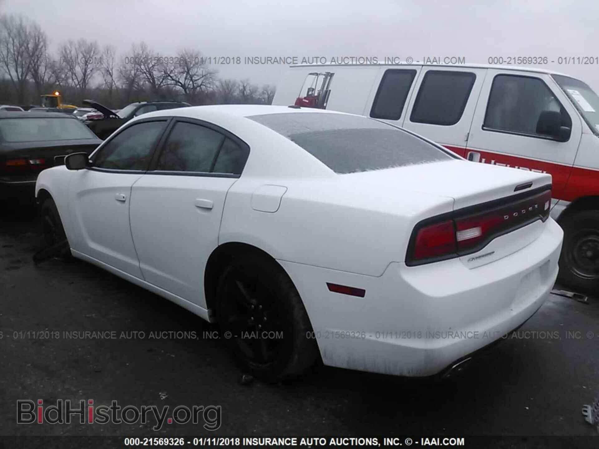 2012 Dodge Charger - VIN: 2C3CDXBG9CH302489 - Фото 3