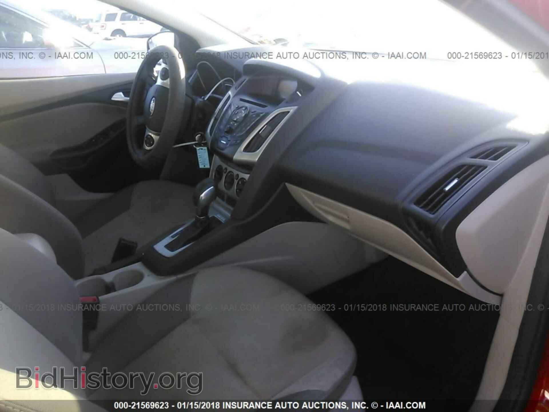 2014 Ford Focus - VIN: 1FADP3F2XEL212049 - Фото 5