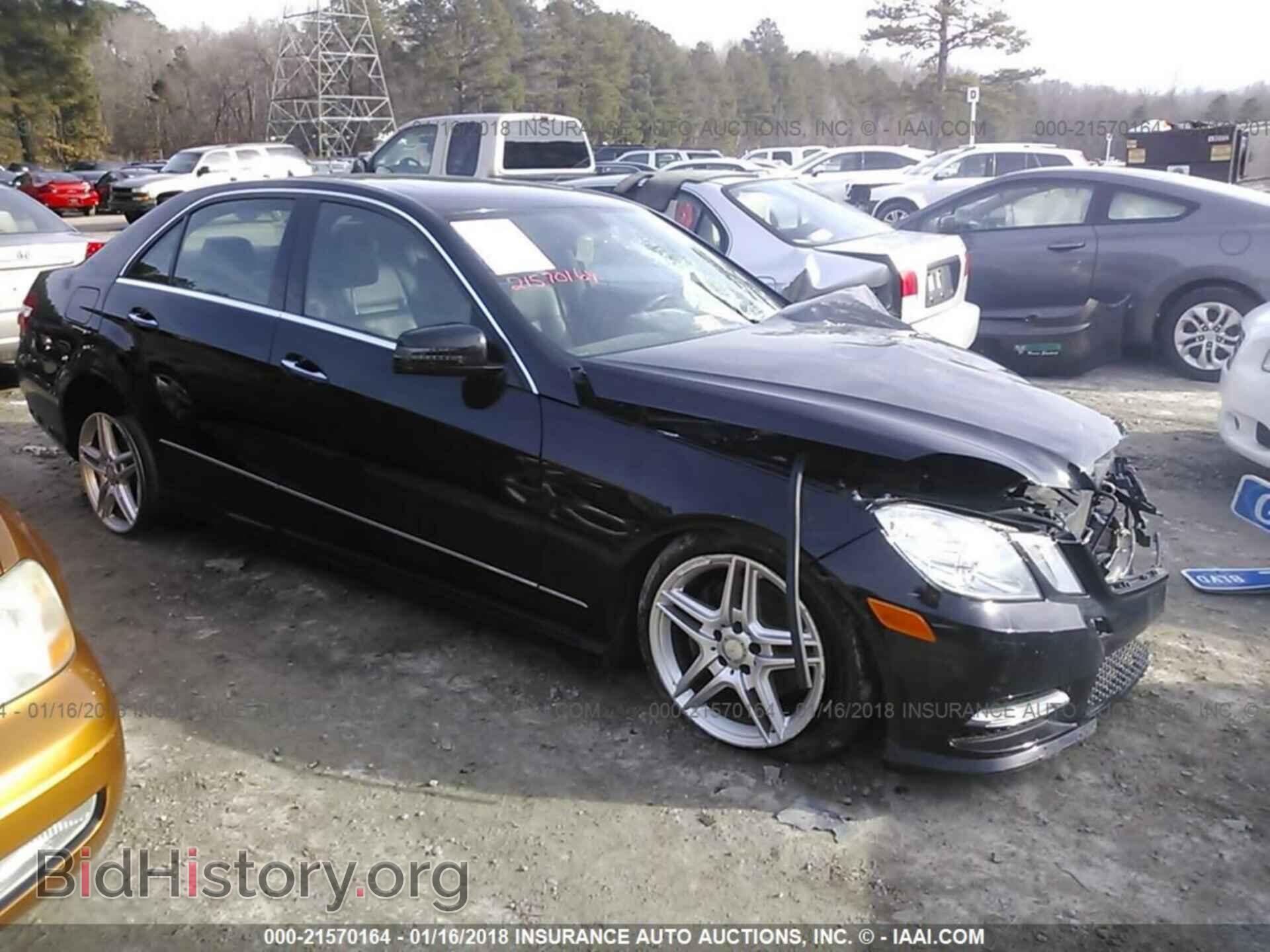 Photo WDDHF8JB5DA753562 - Mercedes-benz E 2013