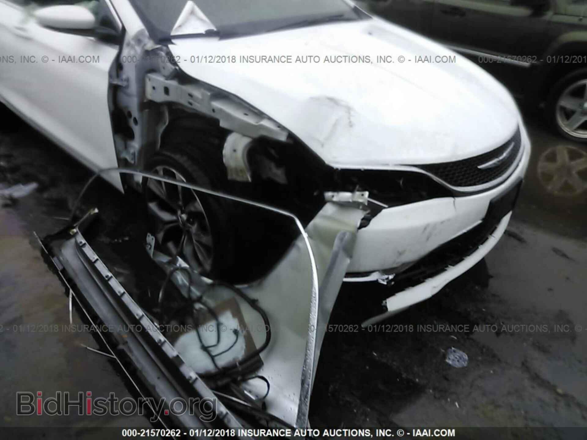 2016 Chrysler 200 - VIN: 1C3CCCCG6GN173165 - Photo 6