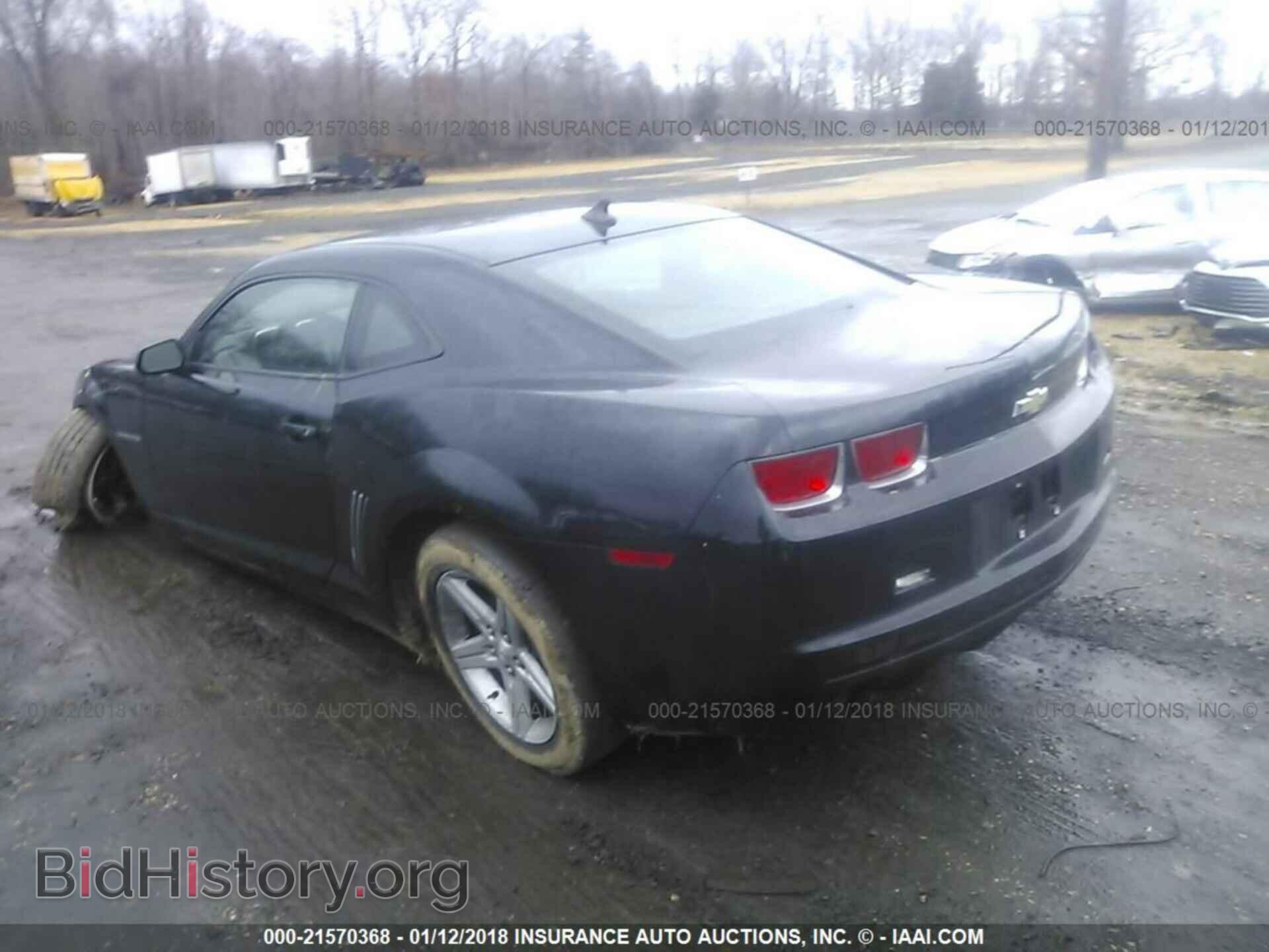 2011 Chevrolet Camaro - VIN: 2G1FB1ED6B9113684 - Фото 3
