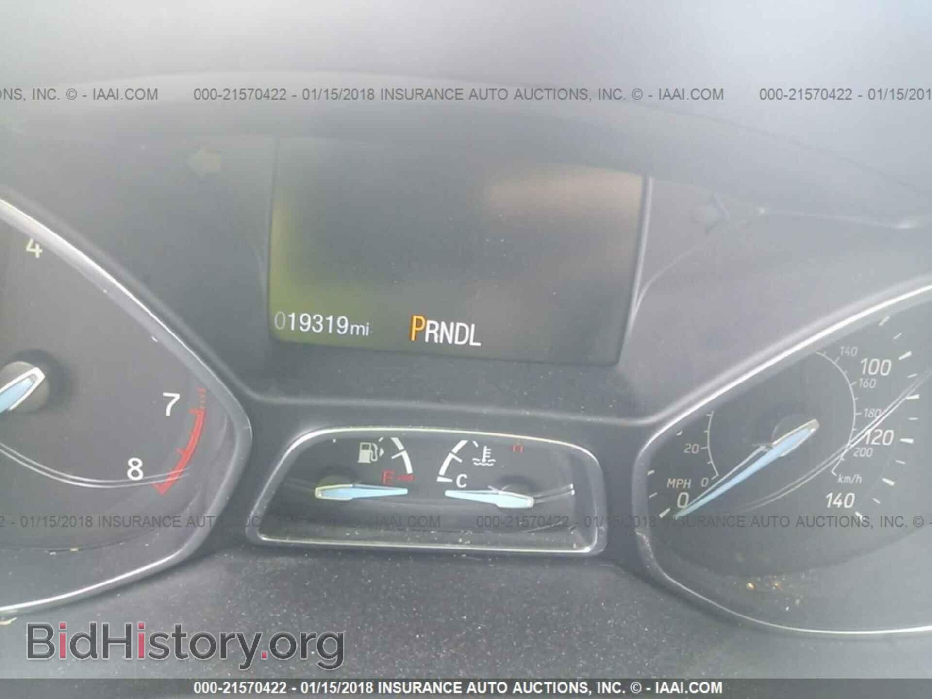 2016 Ford Focus - VIN: 1FADP3K29GL252471 - Photo 7