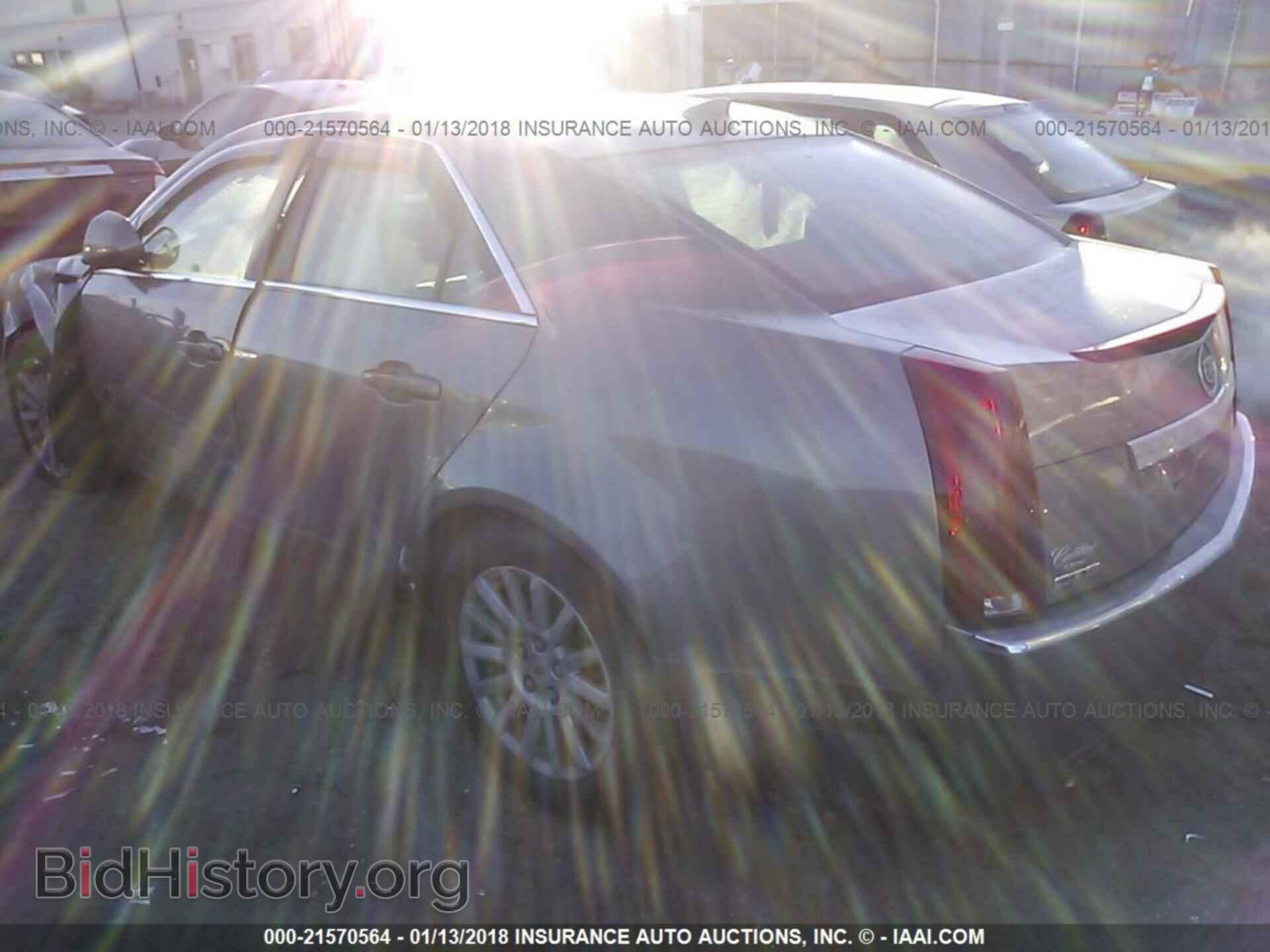 2011 Cadillac Cts - VIN: 1G6DA5EY2B0160302 - Фото 3