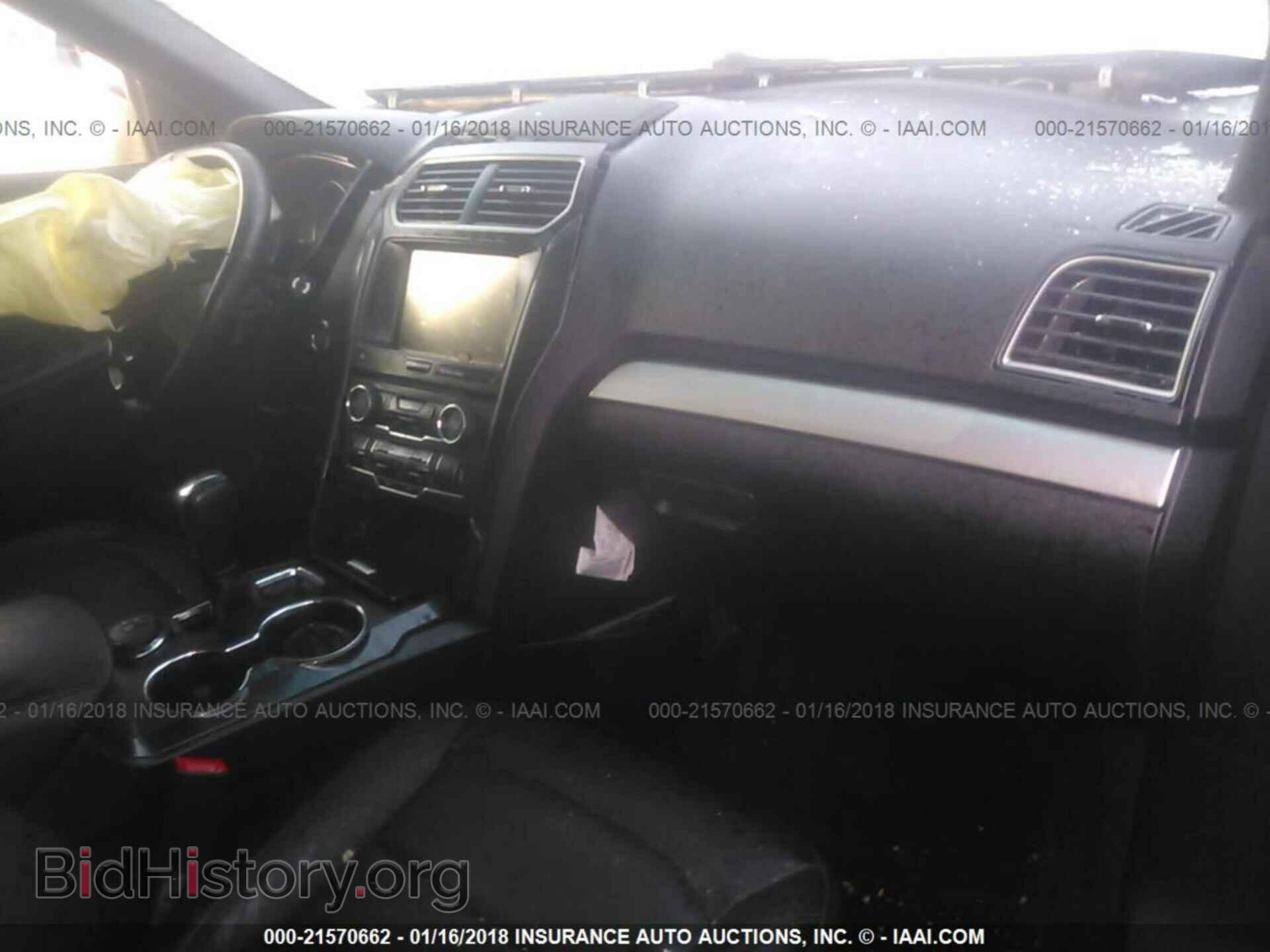 2016 Ford Explorer - VIN: 1FM5K8DH8GGC63607 - Photo 5