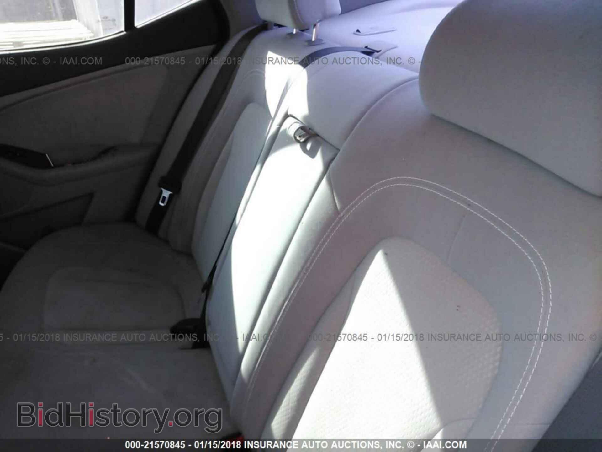 2011 Kia Optima - VIN: KNAGM4A71B5081194 - Photo 8