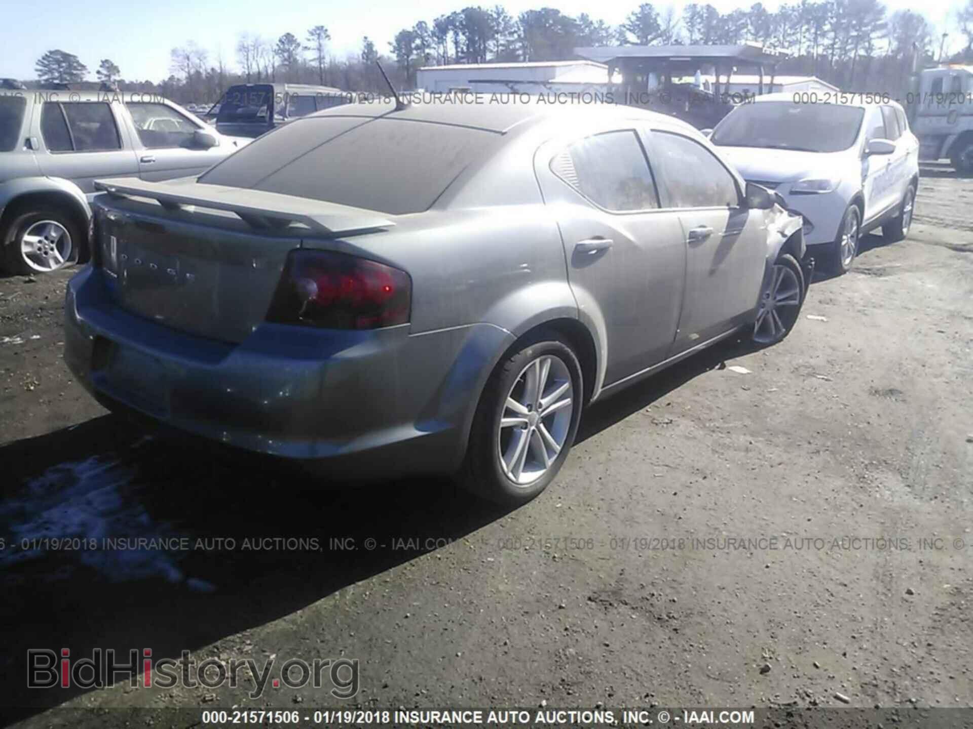 2013 Dodge Avenger - VIN: 1C3CDZAG4DN770555 - Photo 4