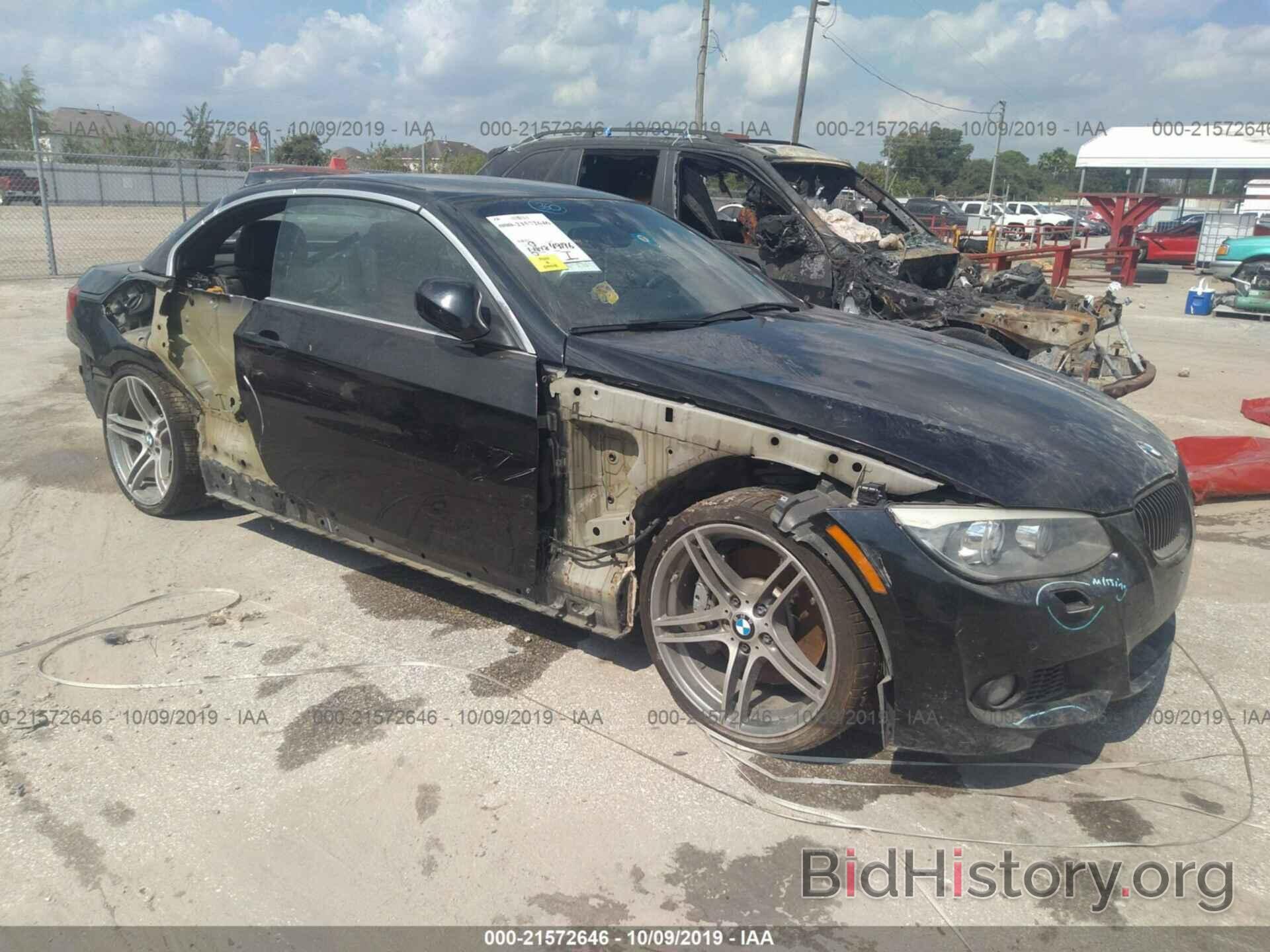 Photo WBADX1C57CE570740 - BMW 335 2012