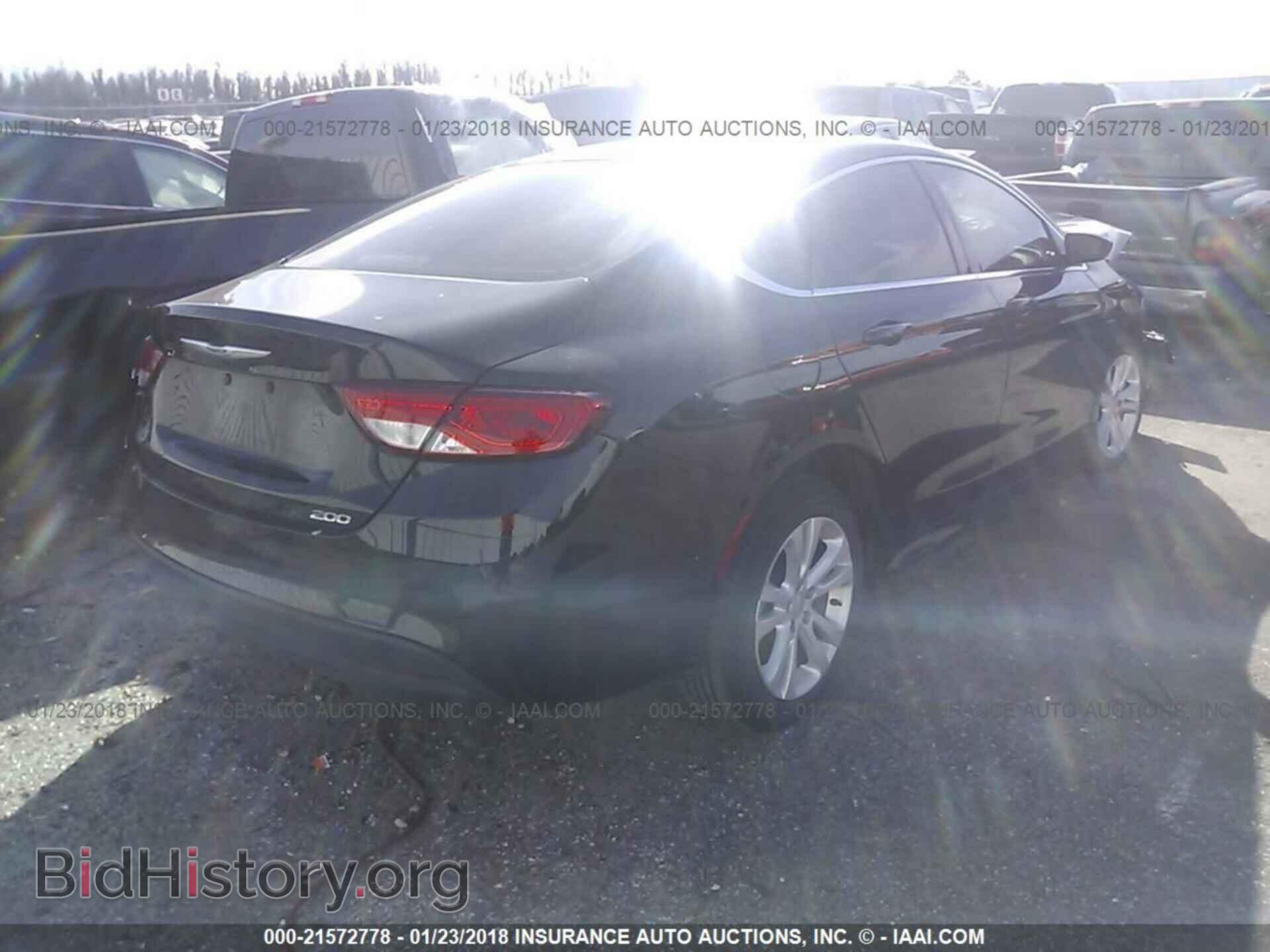 2016 Chrysler 200 - VIN: 1C3CCCFB1GN196692 - Фото 4