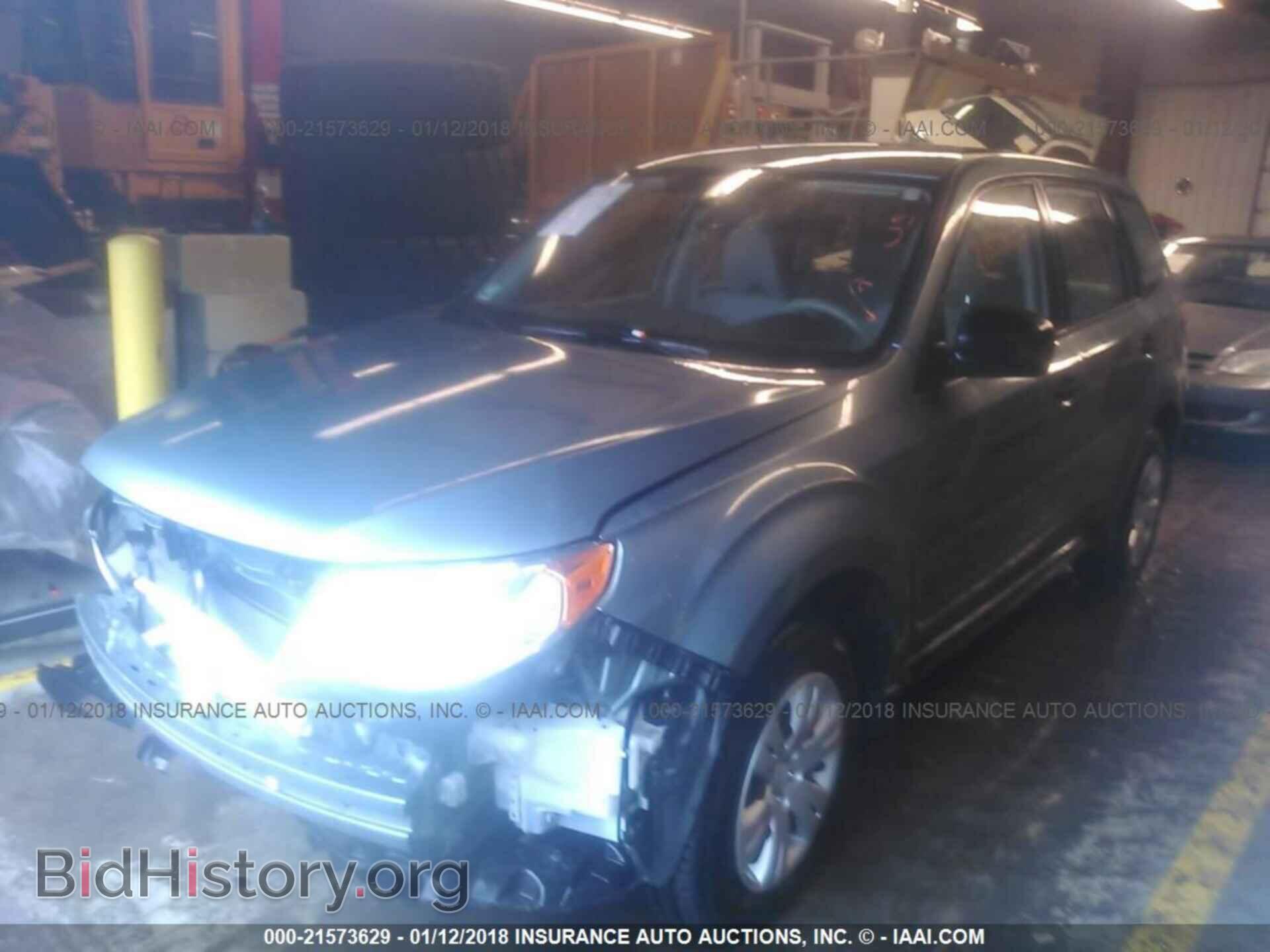 2013 Subaru Forester - VIN: JF2SHAAC0DH404375 - Фото 2