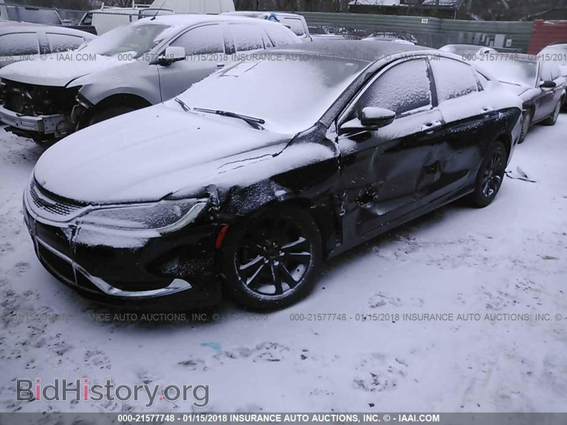 2015 Chrysler 200 - VIN: 1C3CCCAB8FN627664 - Photo 2