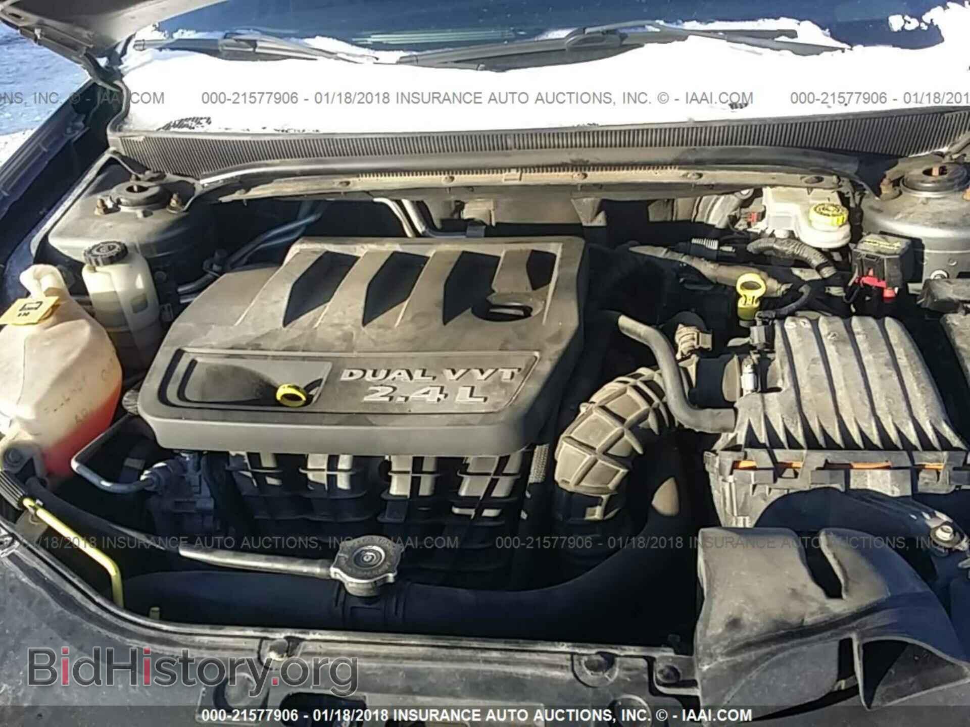 2012 Chrysler 200 - VIN: 1C3CCBABXCN325850 - Фото 10