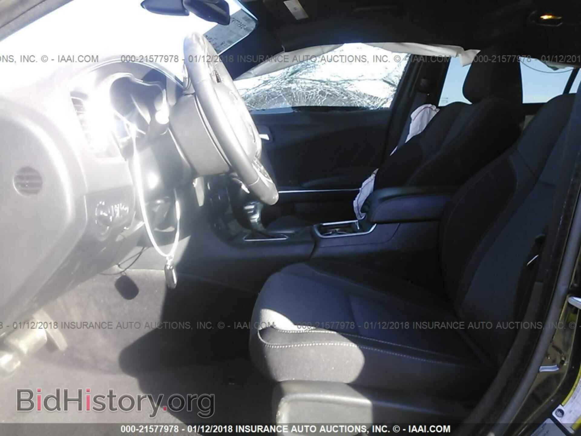 2017 Dodge Charger - VIN: 2C3CDXCTXHH614193 - Фото 5