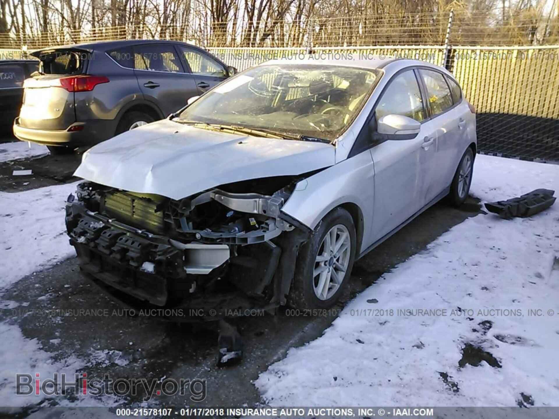 2015 Ford Focus - VIN: 1FADP3K26FL289038 - Photo 2