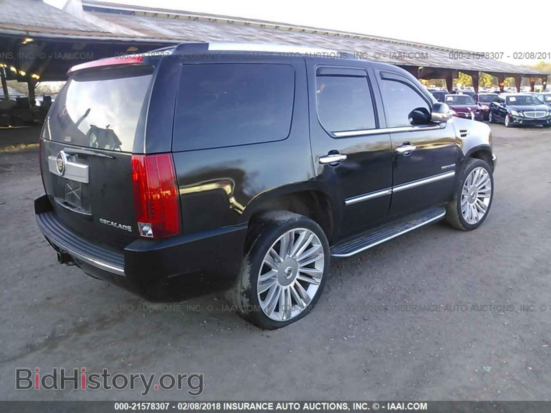 2013 Cadillac Escalade - VIN: 1GYS3BEF3DR101165 - Фото 4