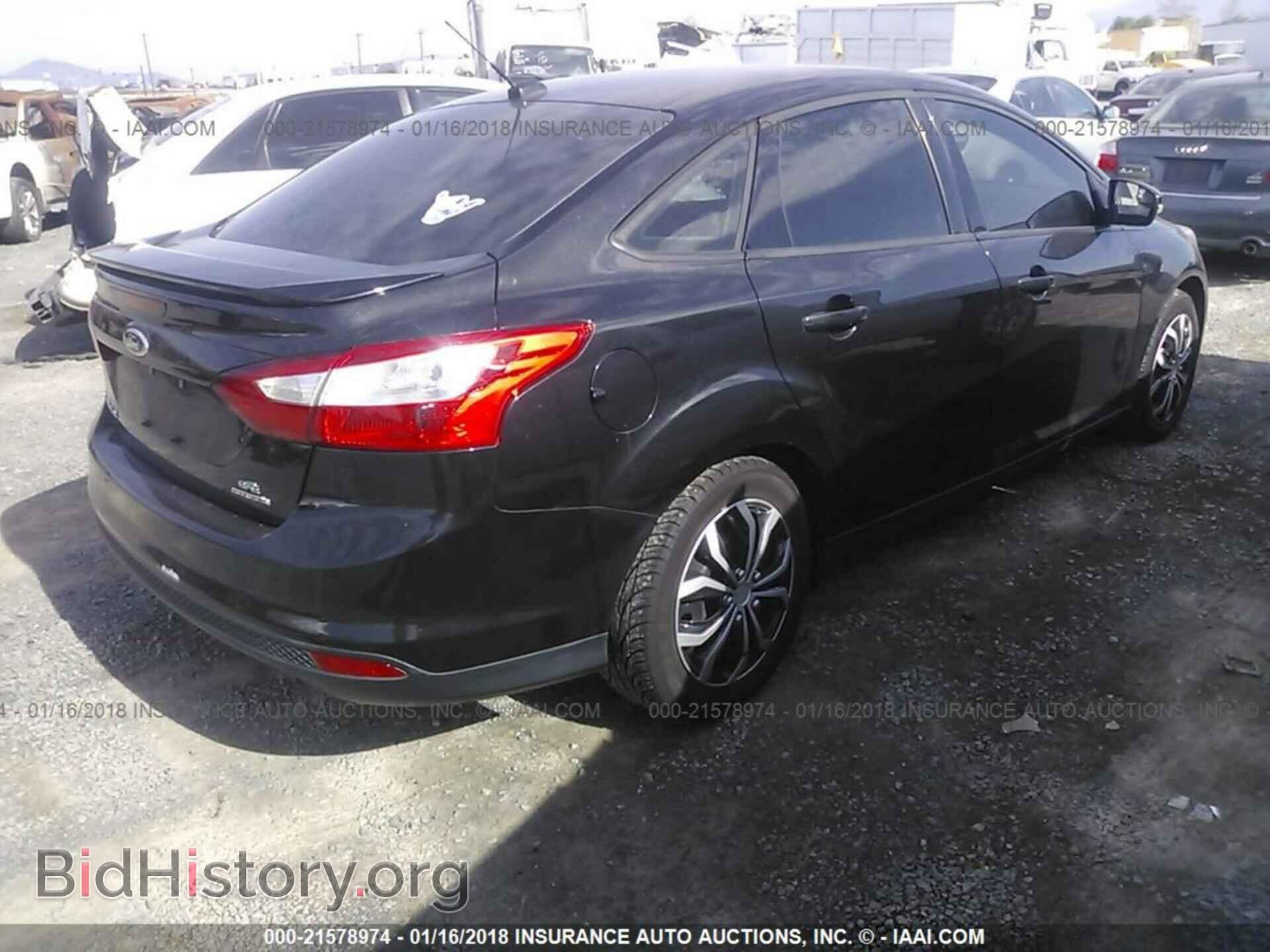 2013 Ford Focus - VIN: 1FADP3F20DL227030 - Фото 4