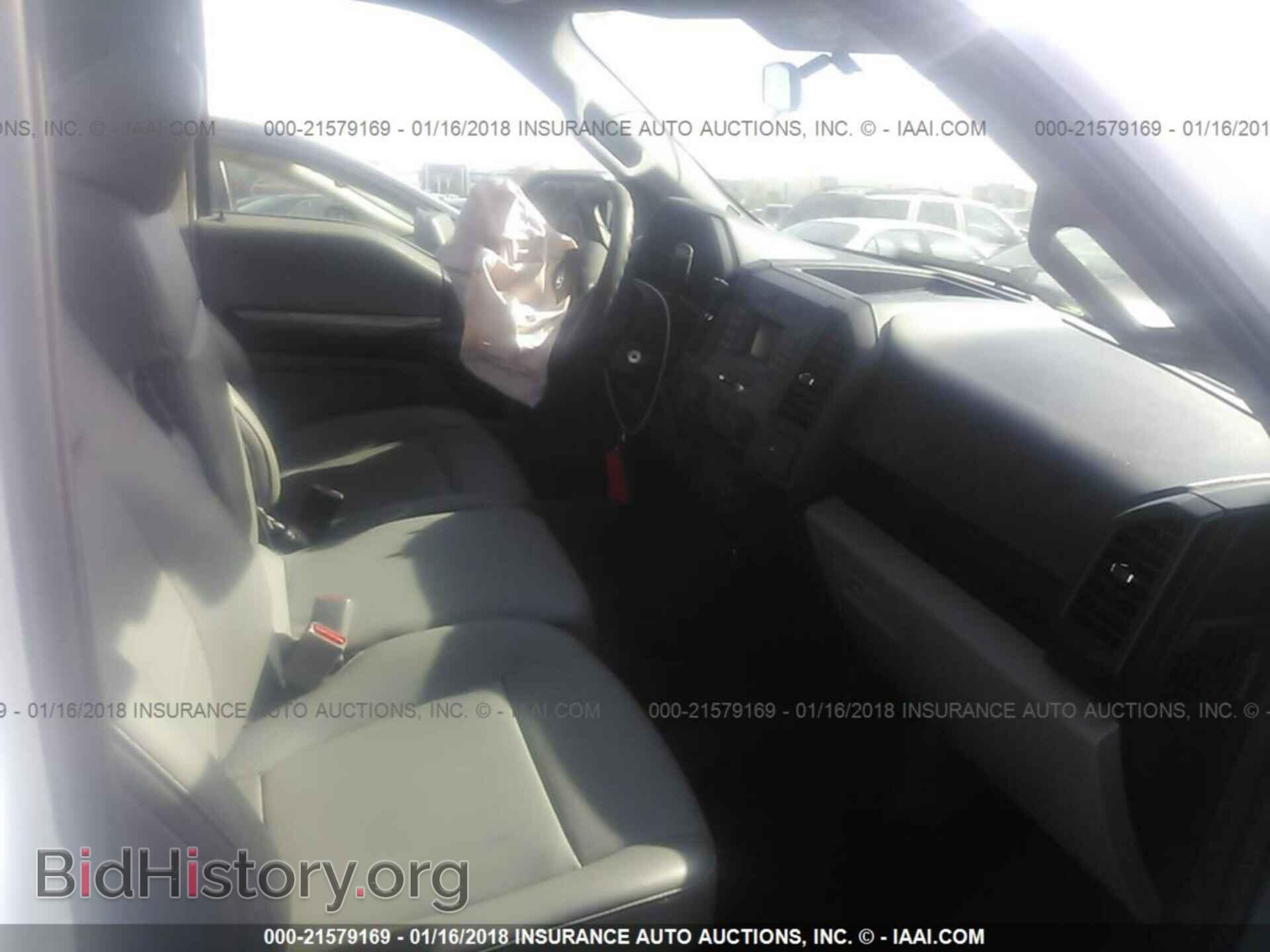 2017 Ford F150 - VIN: 1FTMF1C82HKD27572 - Фото 5