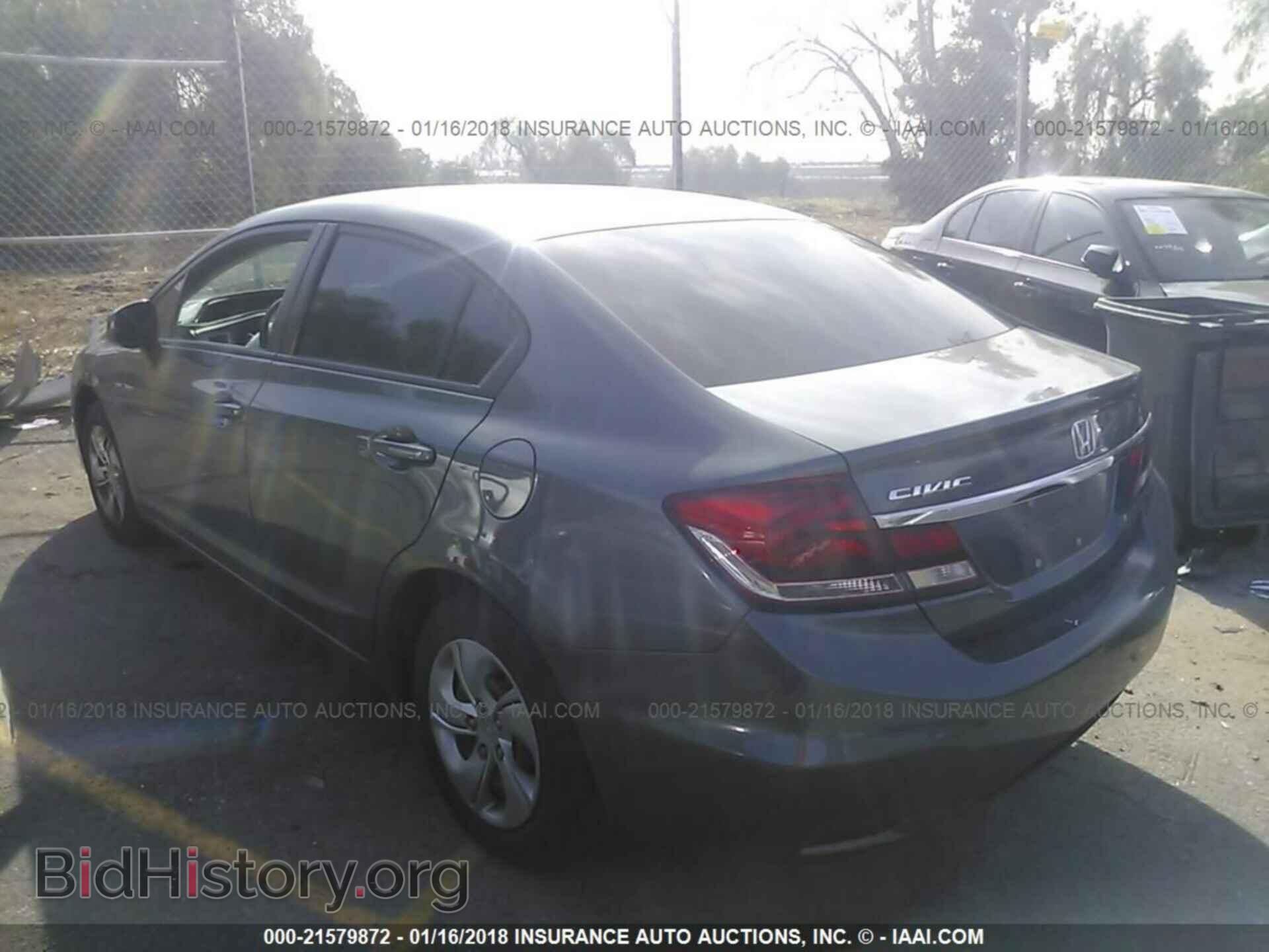 2013 Honda Civic - VIN: 19XFB2F58DE258427 - Фото 3