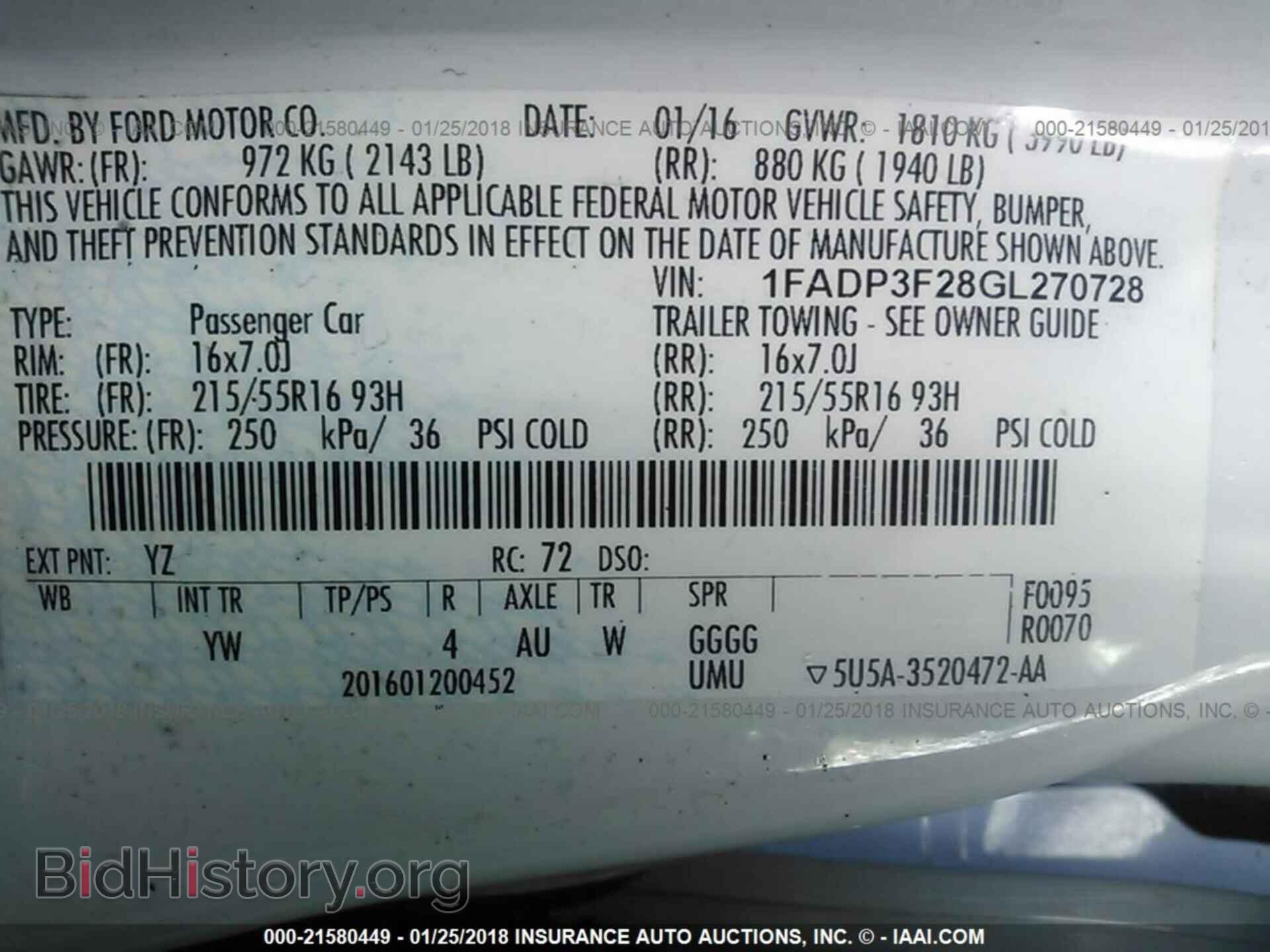 2016 Ford Focus - VIN: 1FADP3F28GL270728 - Photo 9