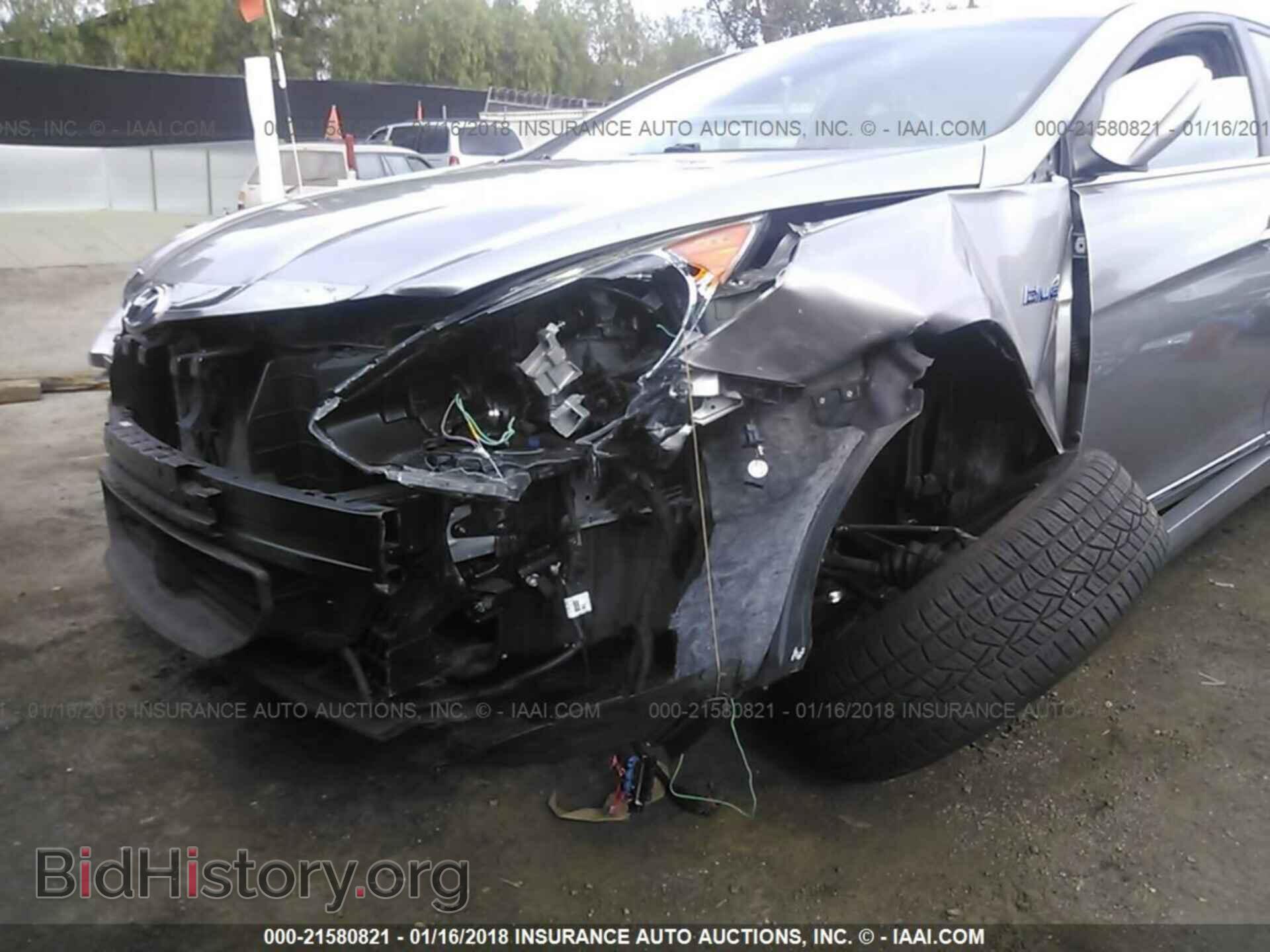 2012 Hyundai Sonata - VIN: KMHEC4A40CA037128 - Photo 6